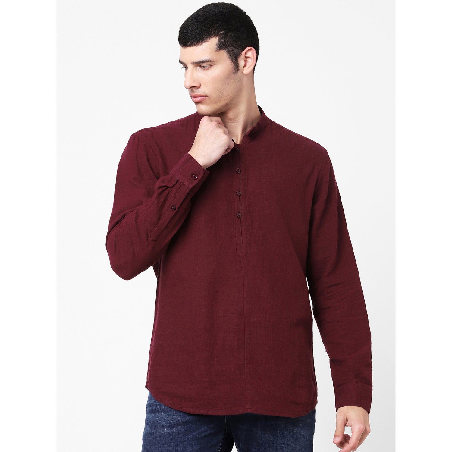 Burgundy Solid Regular Fit Cotton Casual Shirt (BAMAOU2)