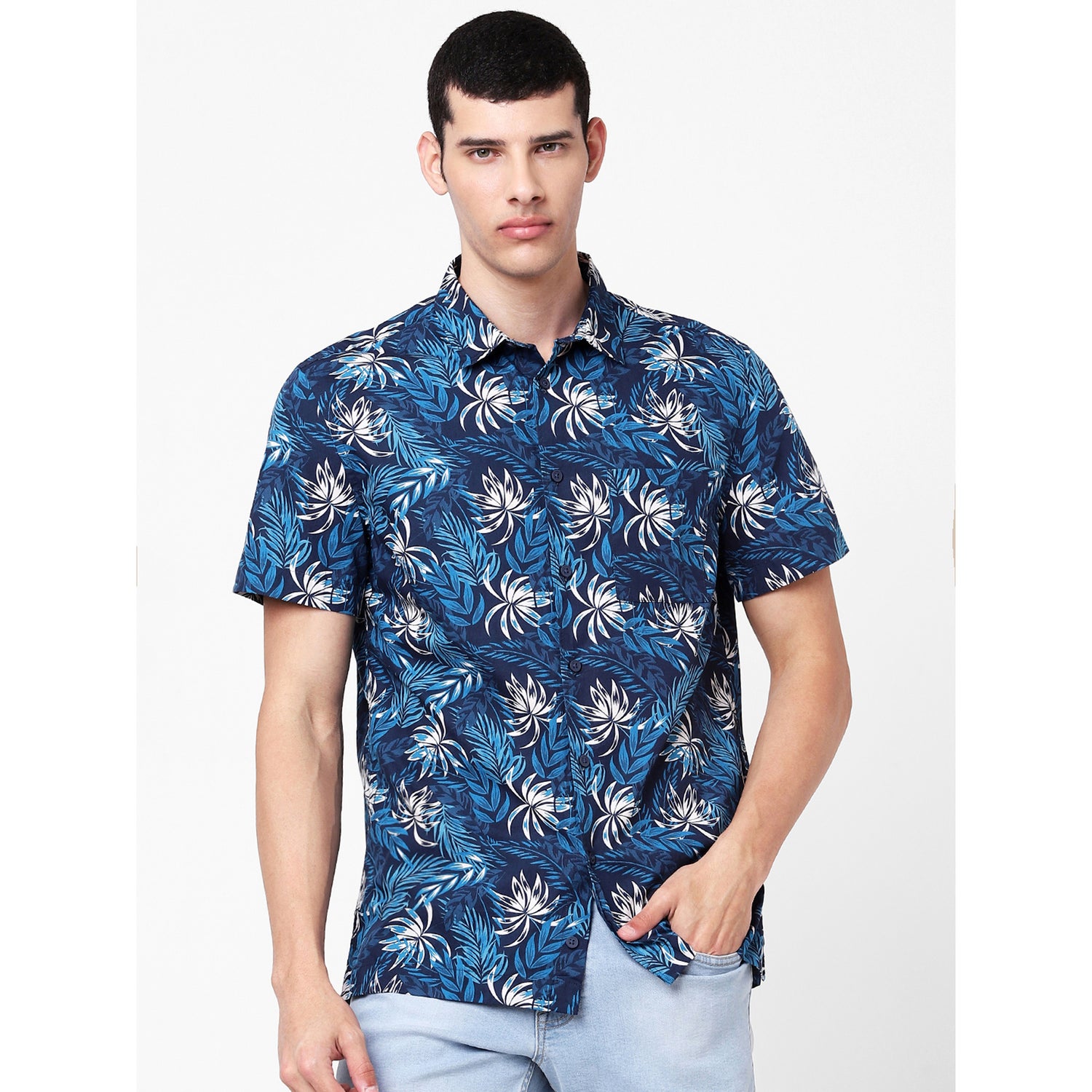 Blue Floral Printed Regular Fit Casual Shirt (BAOVERALL)