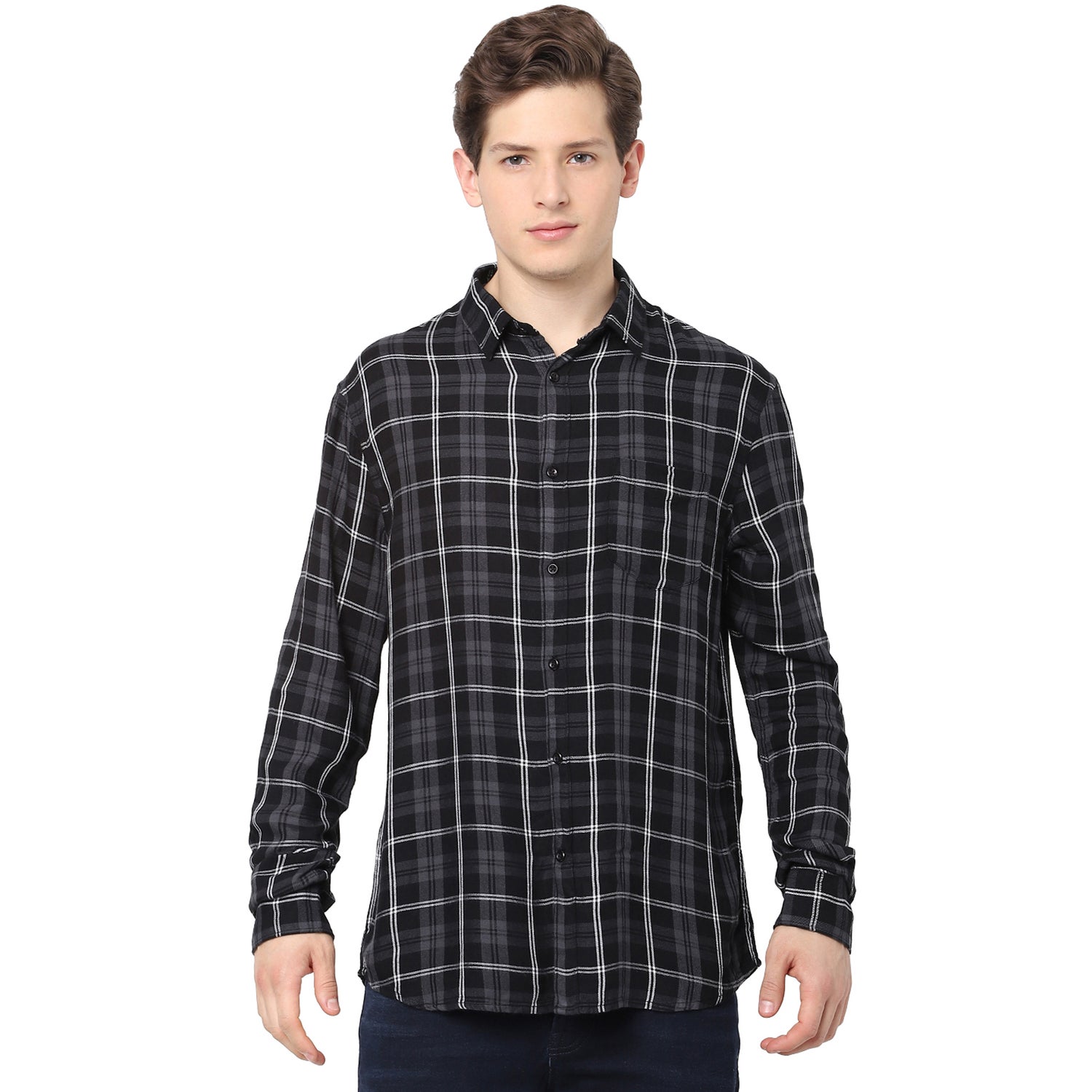 Black and White Long Sleeves Checked Casual Shirt (BAVISQUARE)