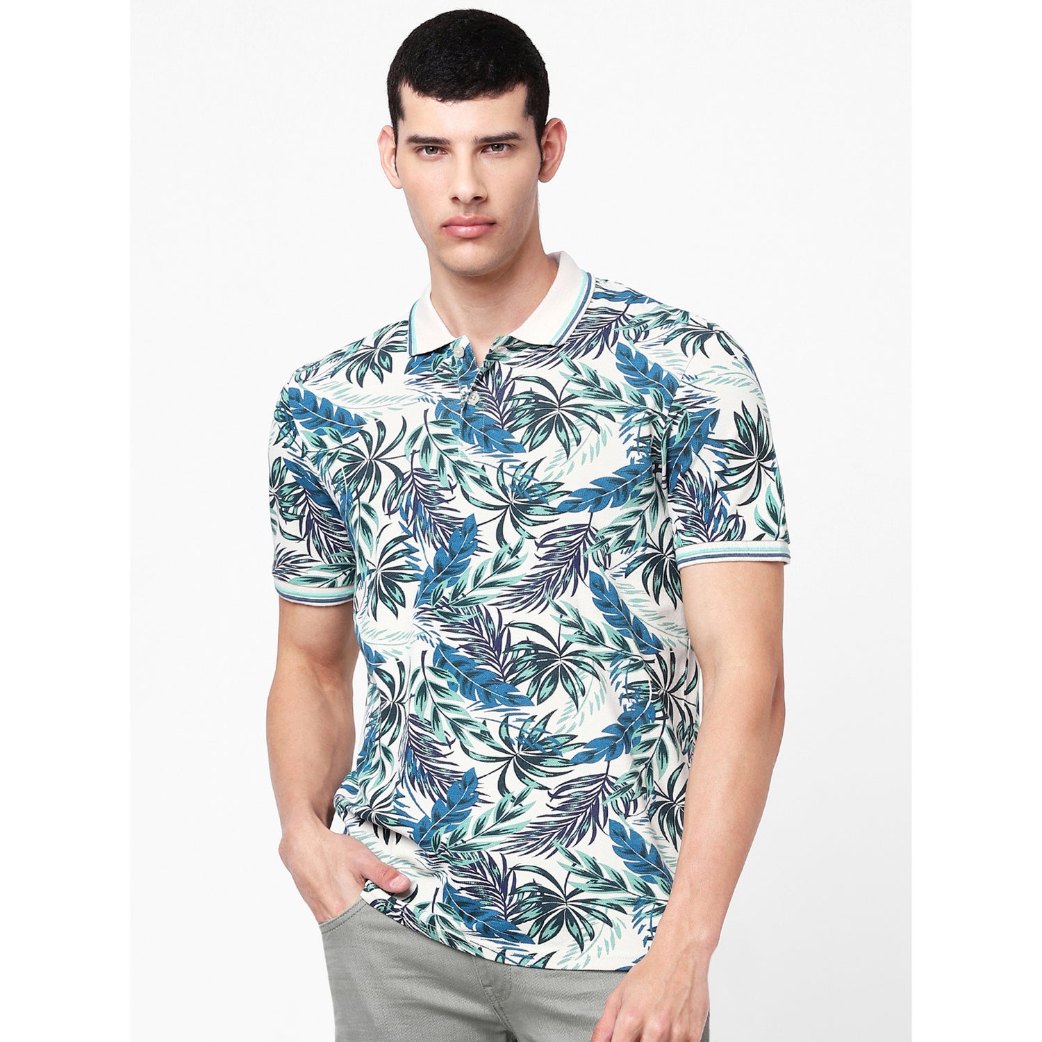 White and Blue Floral Printed Polo Collar Tropical T-shirt (BEXOTIC)