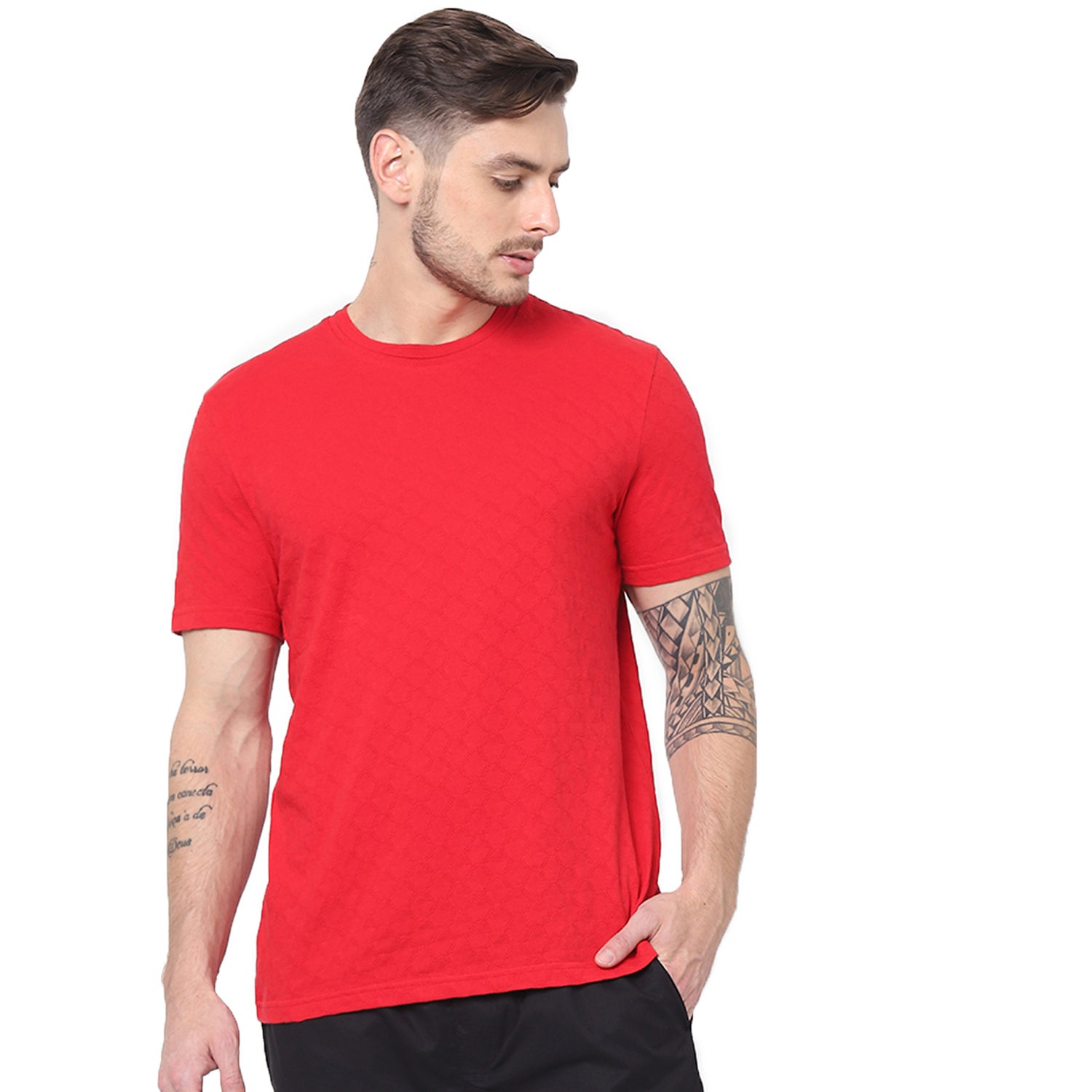 Red Solid Round Neck Cotton T-shirt (BEZACK)