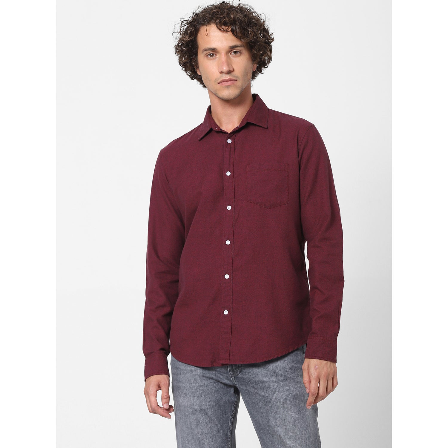 Burgundy Solid Cotton Regular Fit Casual Shirt (VAGRIND)