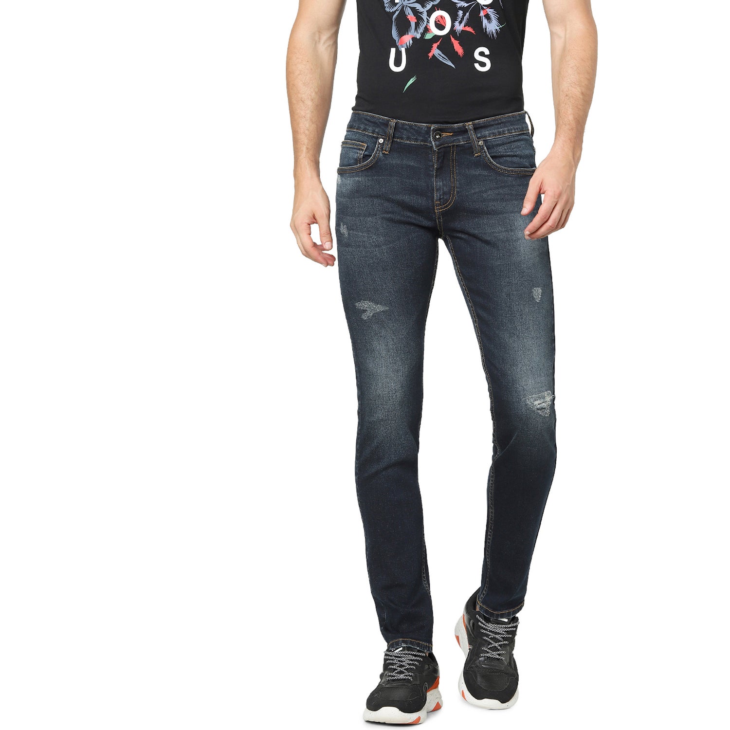 Blue Skinny Fit Mildly Distressed Light Fade Jeans (VOENTRY3)