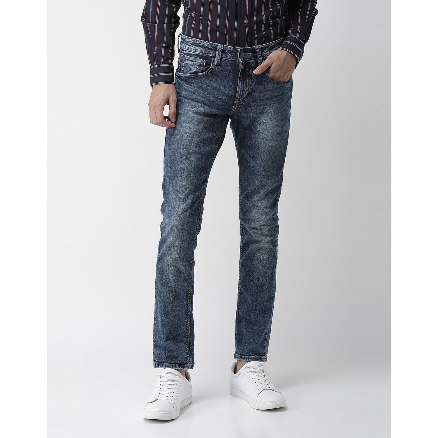 Blue and Navy Blue Slim Fit Mid-Rise Clean Look Jeans (MOBASICSL)