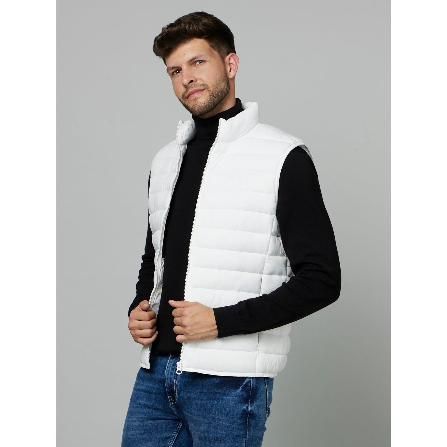 White Sleeveless Stand Collar Puffer Jacket (FULOCKIN)