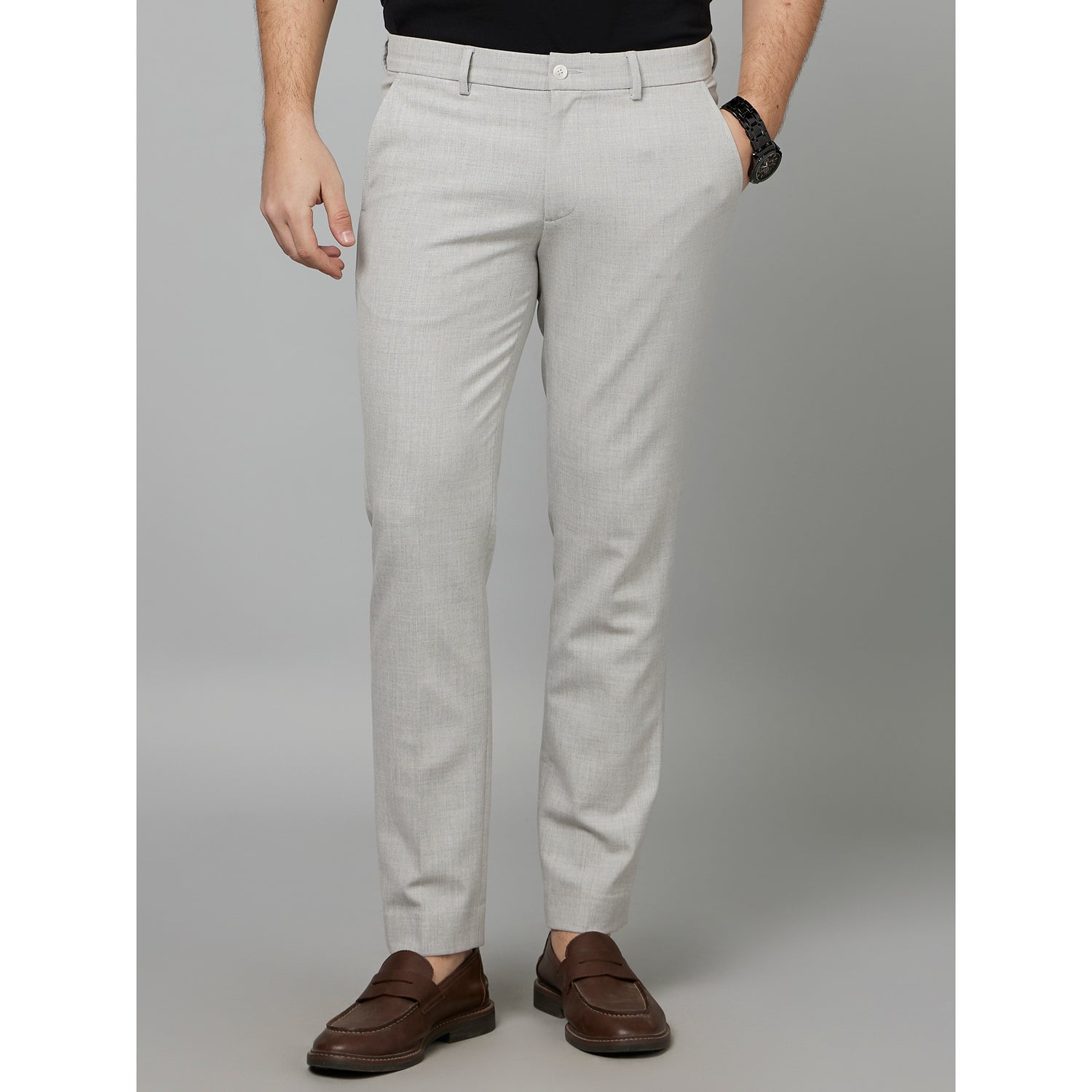 Grey Mid-Rise Classic Slim Fit Plain Chinos (FOFORM)