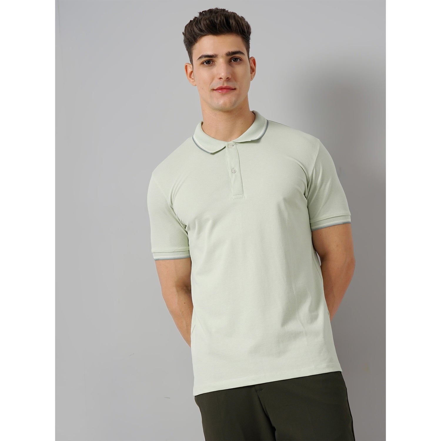 Solid Green Cotton-Blend T-Shirt (DECOLRAYEB3)