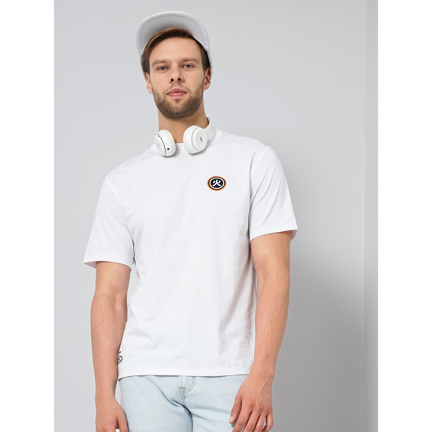 Naruto - White Printed Round Neck Cotton T-shirt