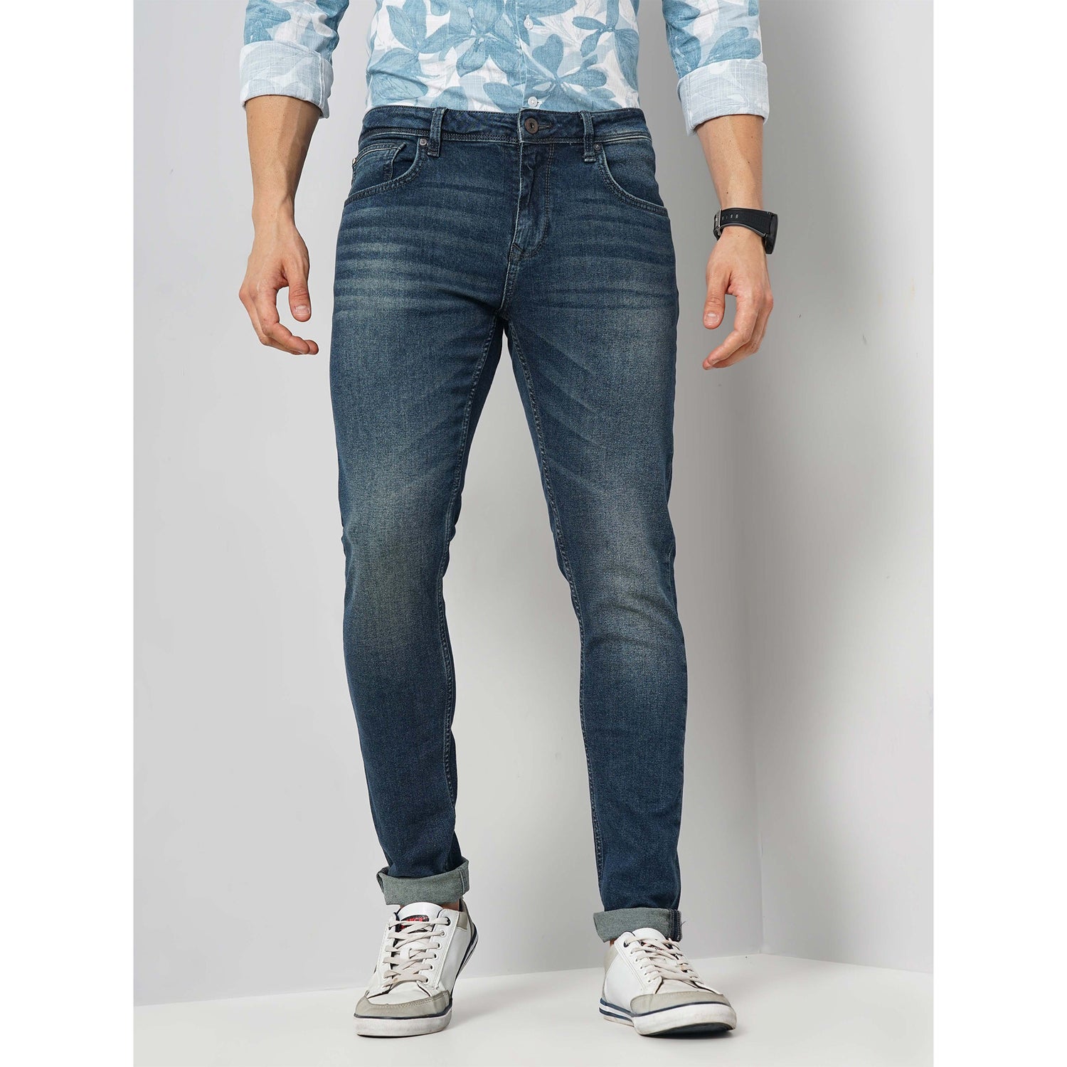Men's Solid Blue Cotton-Blend Jeans (COECOBEN145)