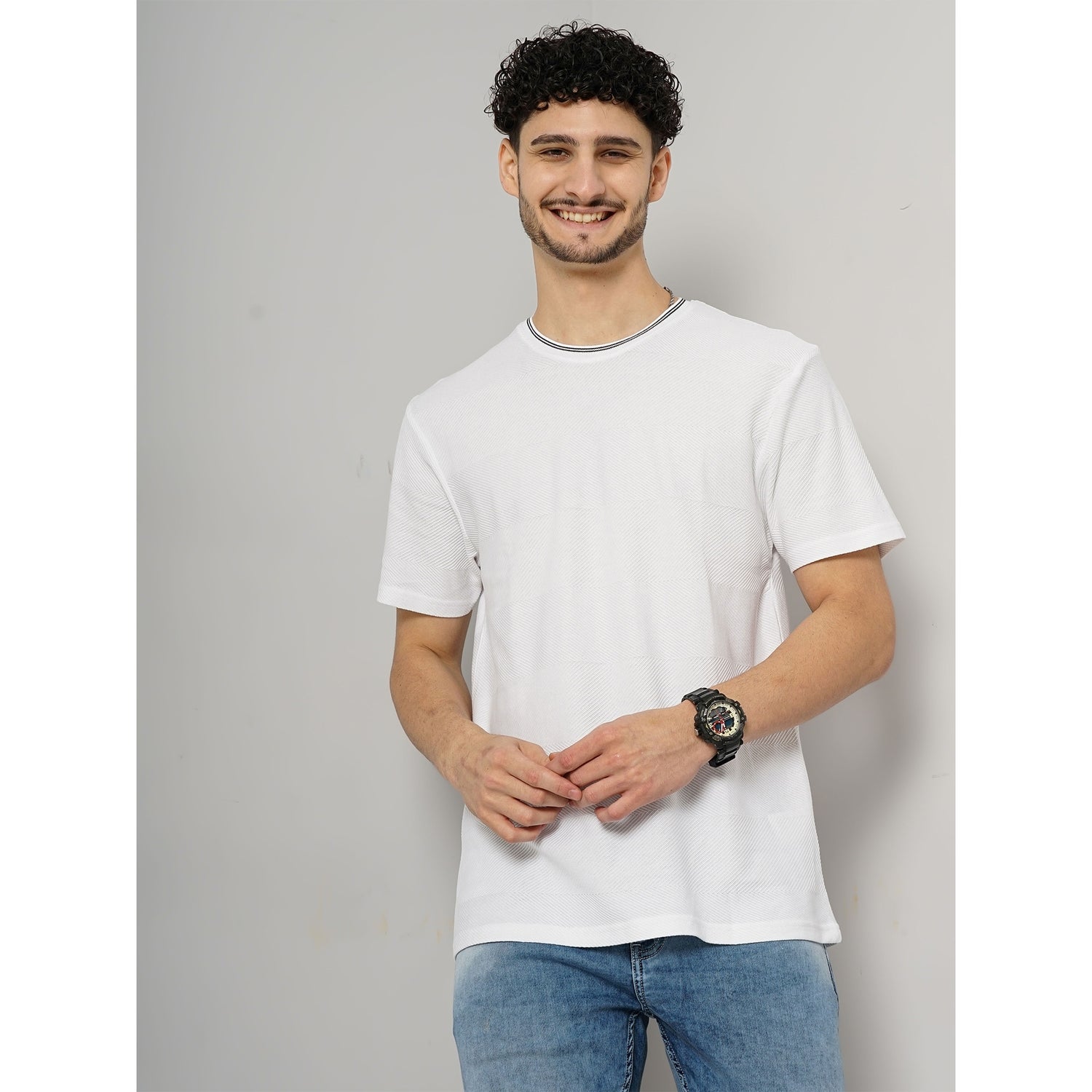 Solid White Half Round Neck Fashion Tshirt (FEHERRING)