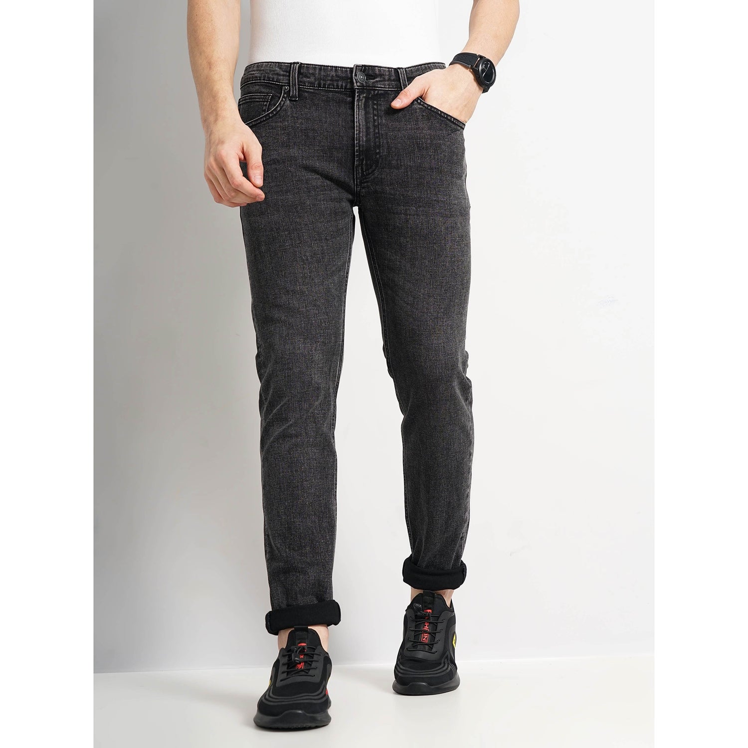 Men Black Slim Fit Cotton Twill Denim Jeans (GOBLACKIN25)
