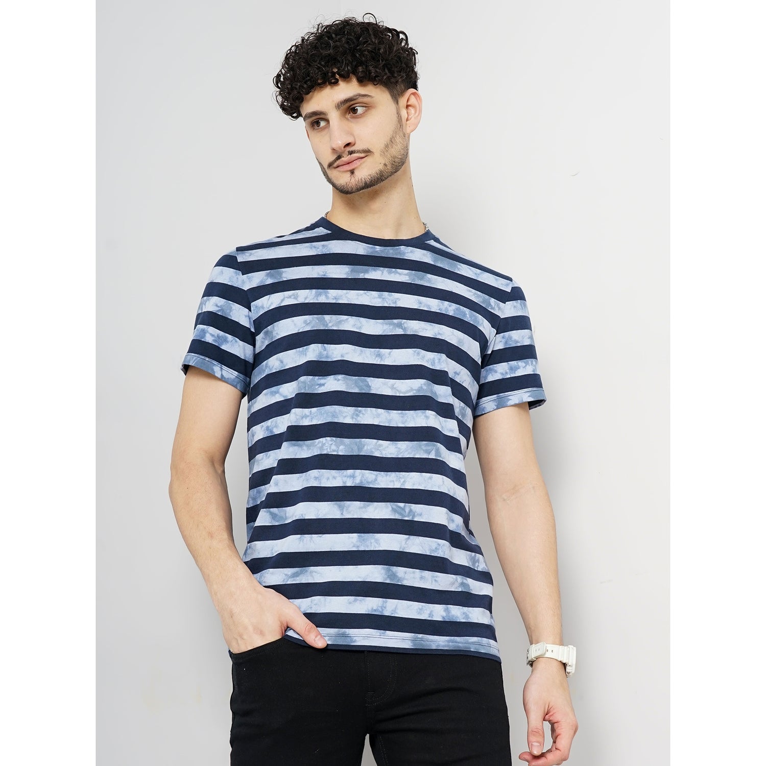 Men Blue Striped Regular Fit Cotton Fashion Tshirt (GEUDI)