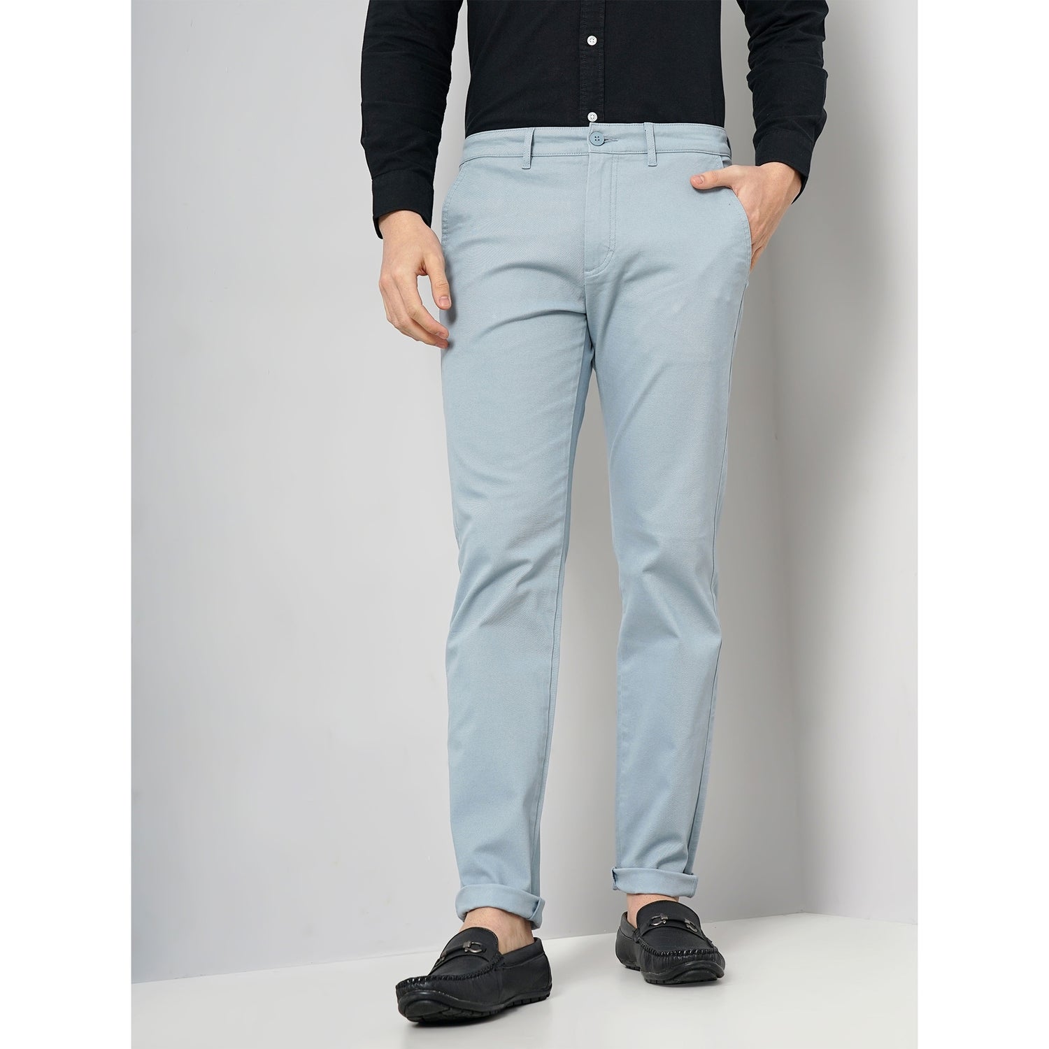 Men Blue Solid Slim Fit Cotton Basic Chinos Casual Trousers (TOCHARLES2)