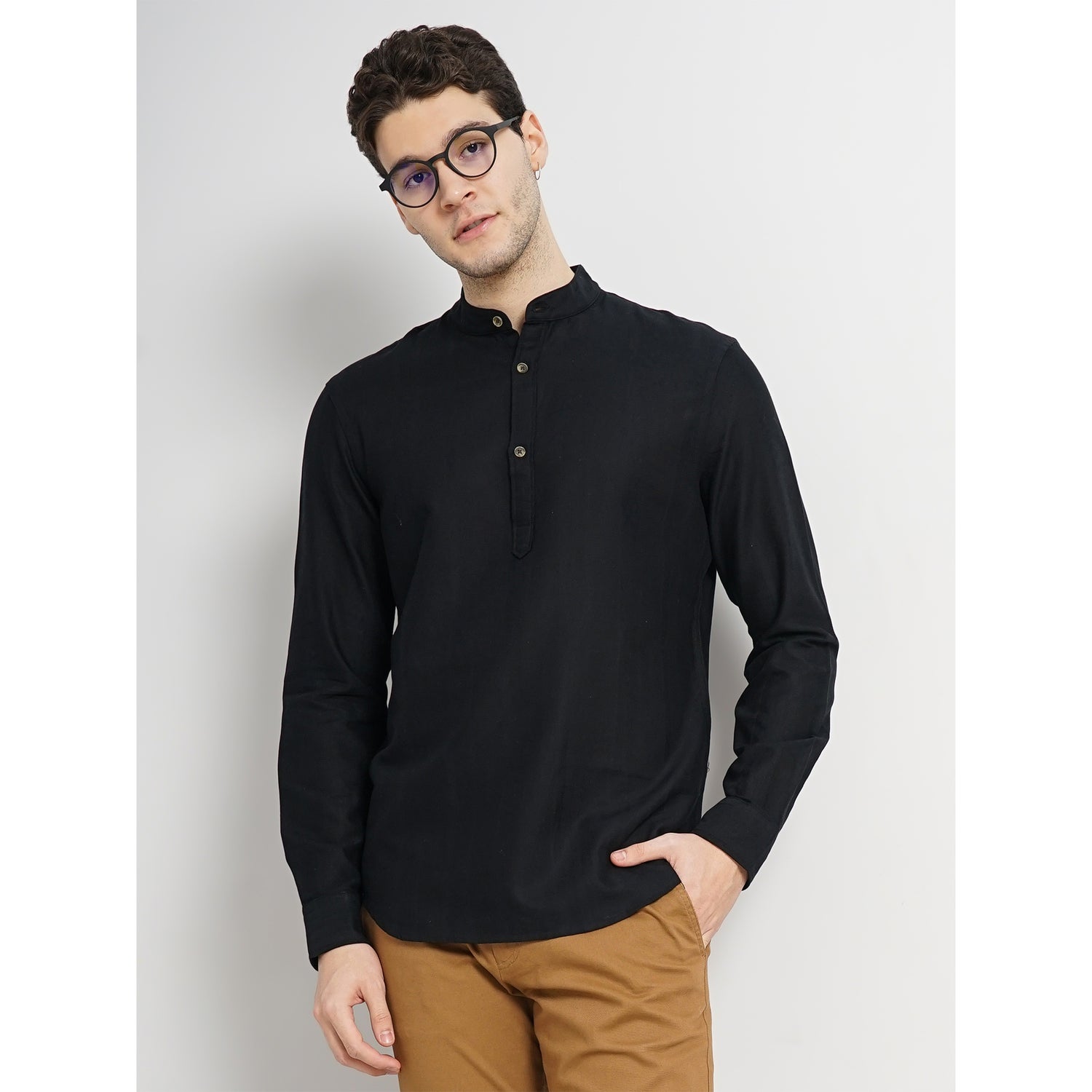 Men Black Solid Regular Fit Cotton Dobby Cotton Contemporary Casual Shirt (FANOX)