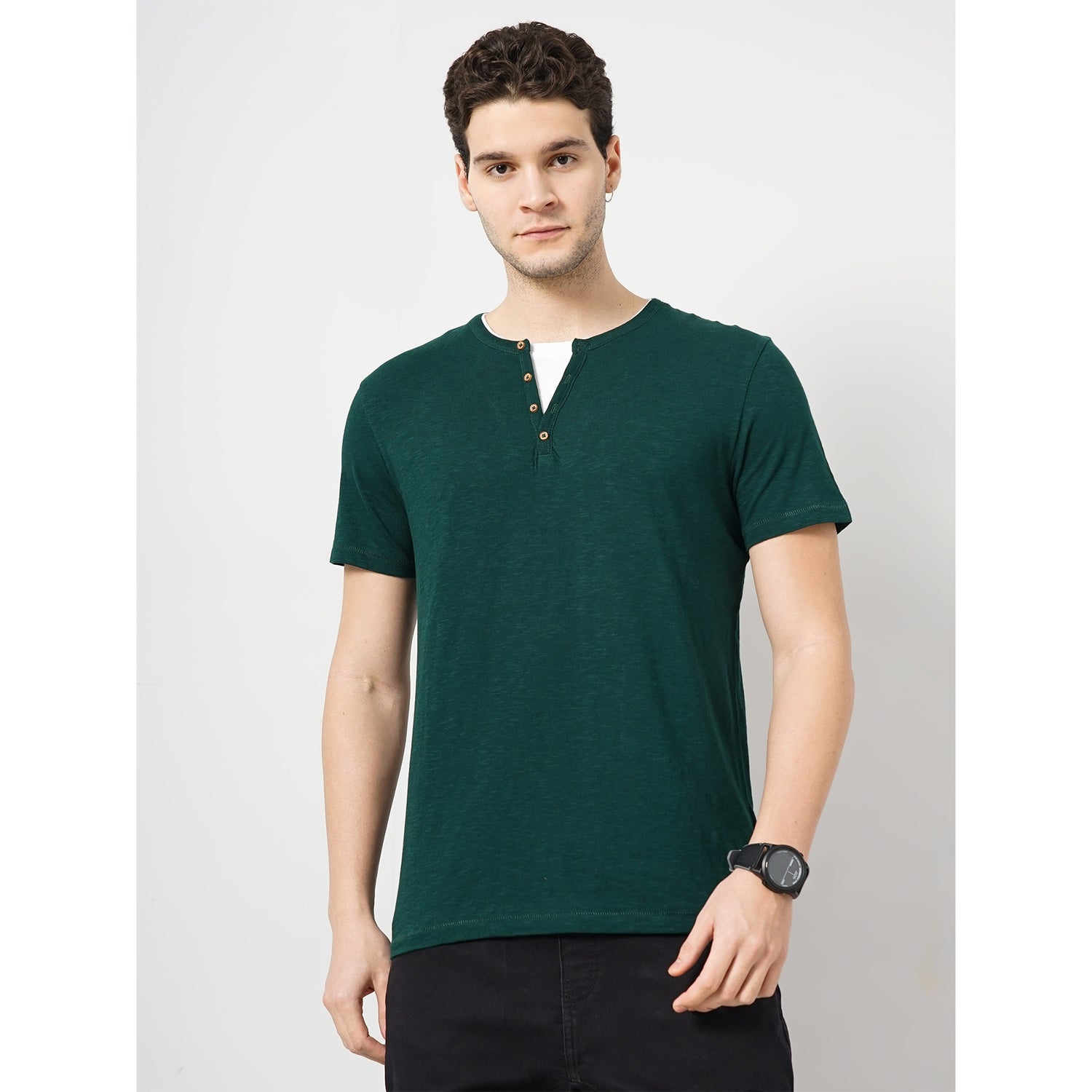 Men Green Solid Regular Fit Fashion Cotton Slub Tshirt (GELAYER)