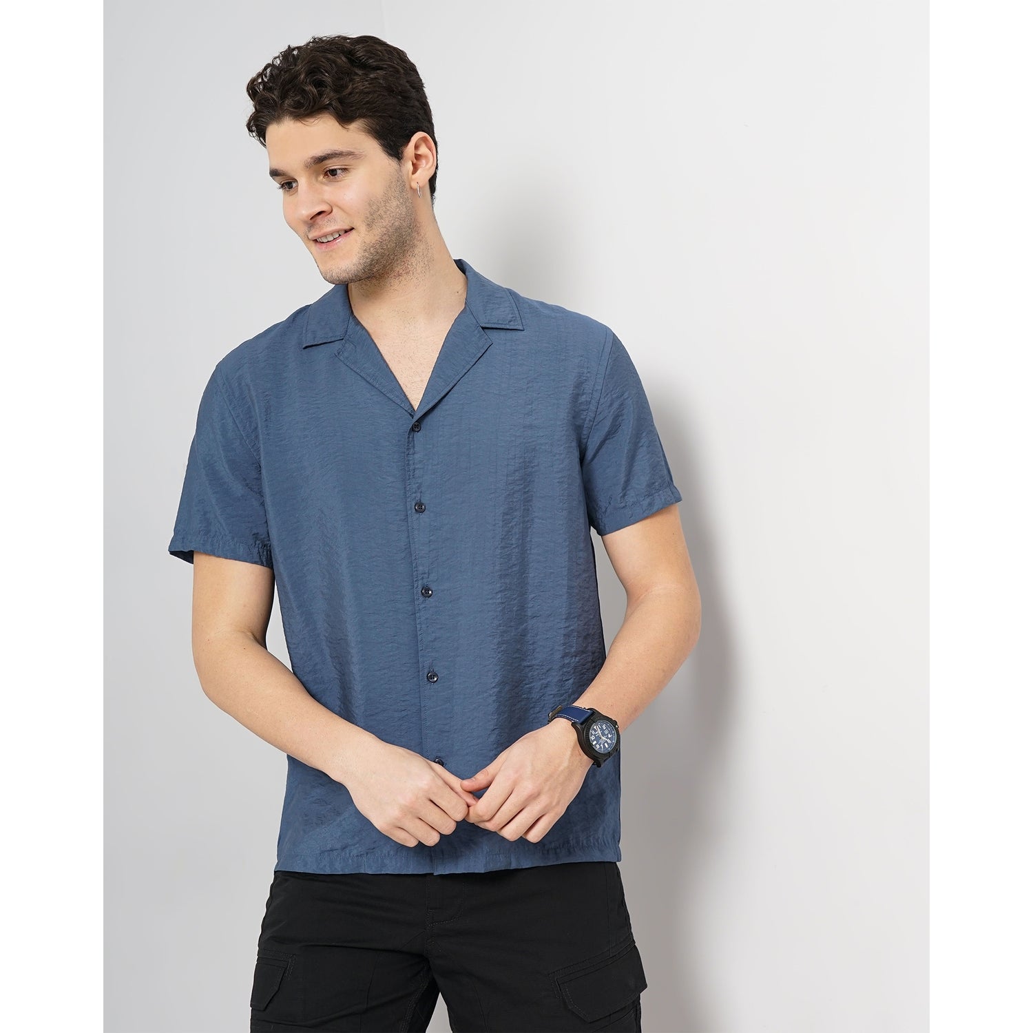 Men Blue Solid Regular Fit Viscose Rayon Soft Touch Casual Shirt (FAVISCUB)