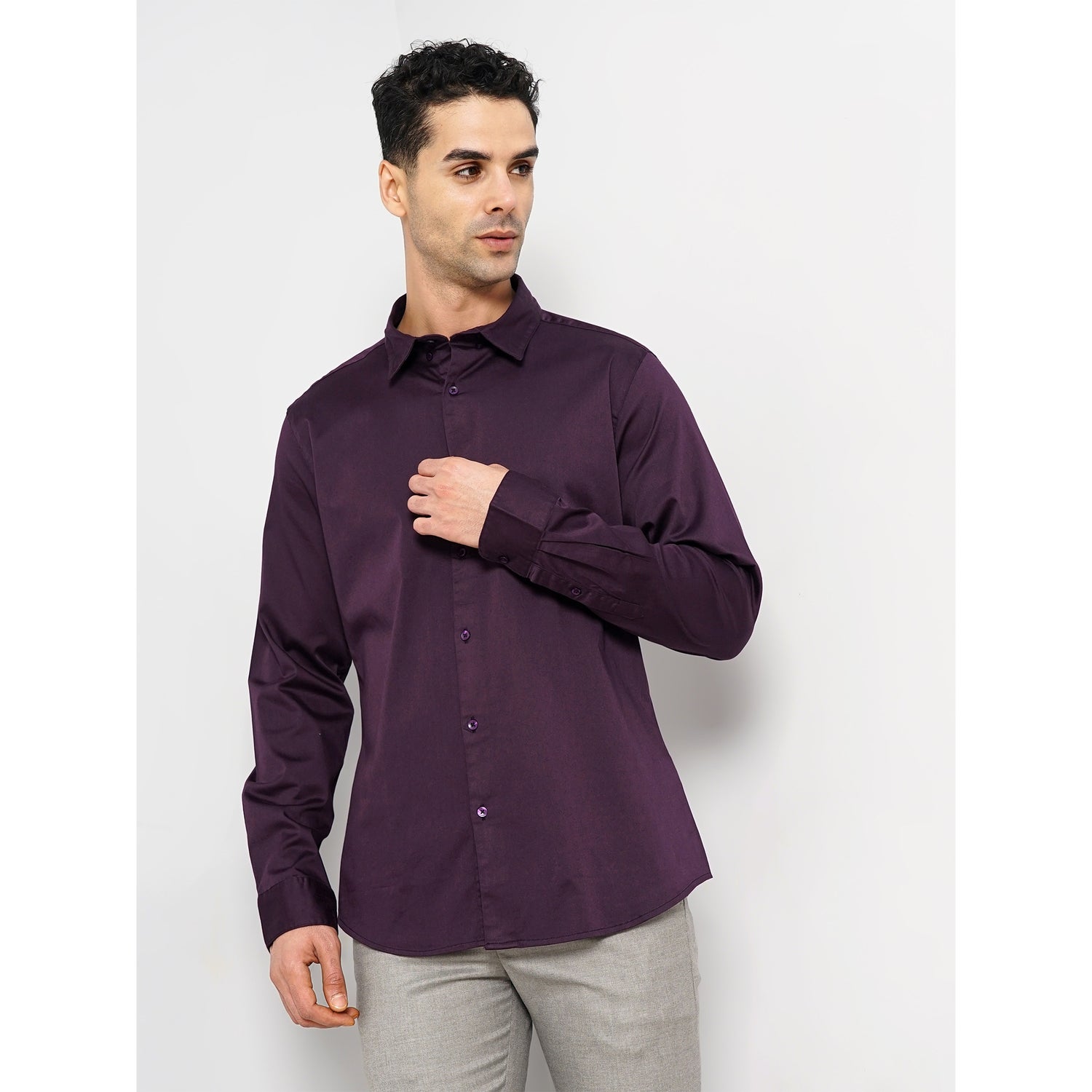 Men's Purple Solid Slim Fit Cotton Formal Shirt (FARARE)