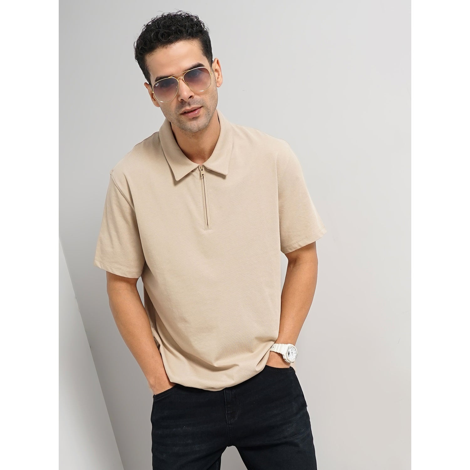 Men's Beige Solid Slim Fit Cotton Tshirts (GEREGUL)