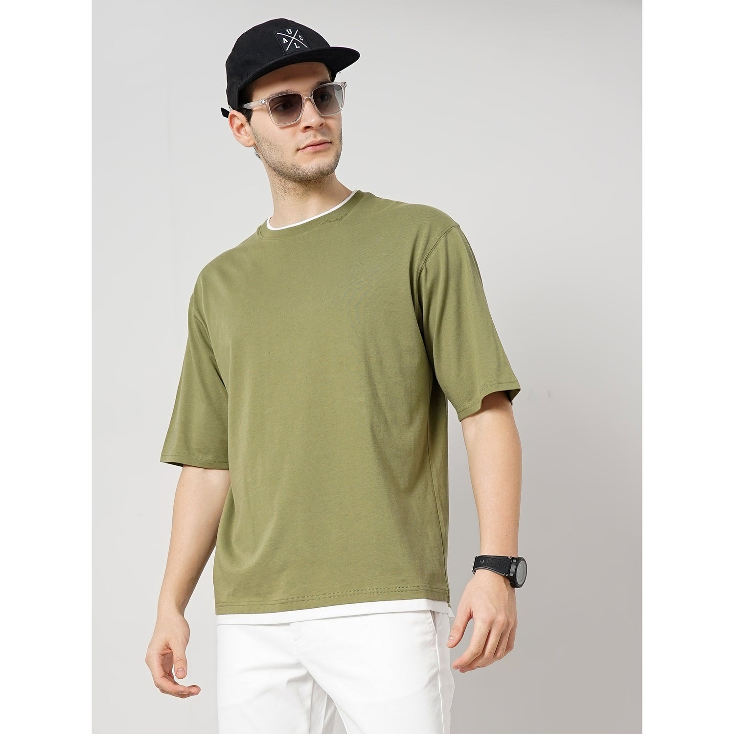 Men's Olive Solid Regular Fit Cotton Tshirts (GETWIN1)