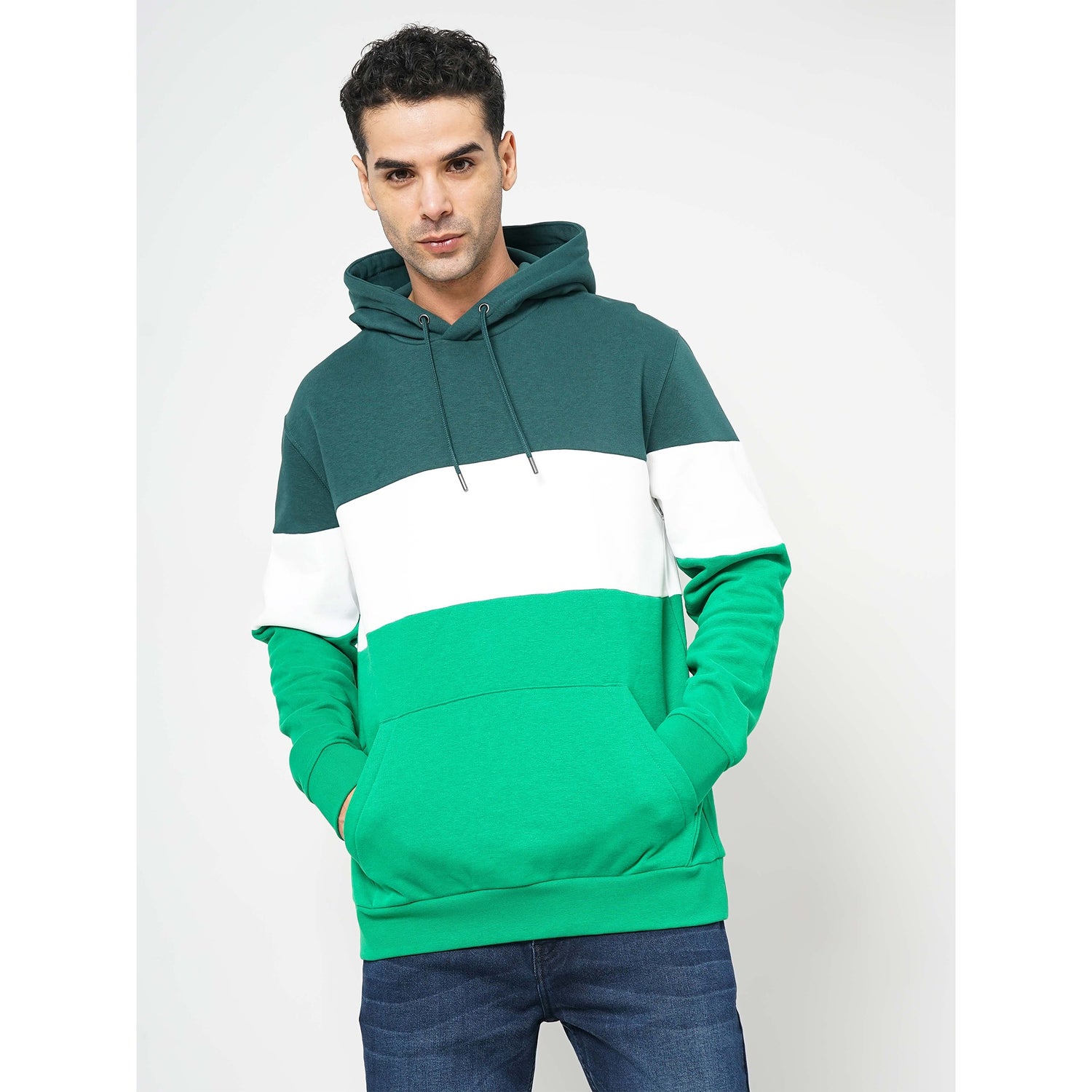 Men's Green Colourblocked Regular Fit Cotton Sweater (FEVEVER)