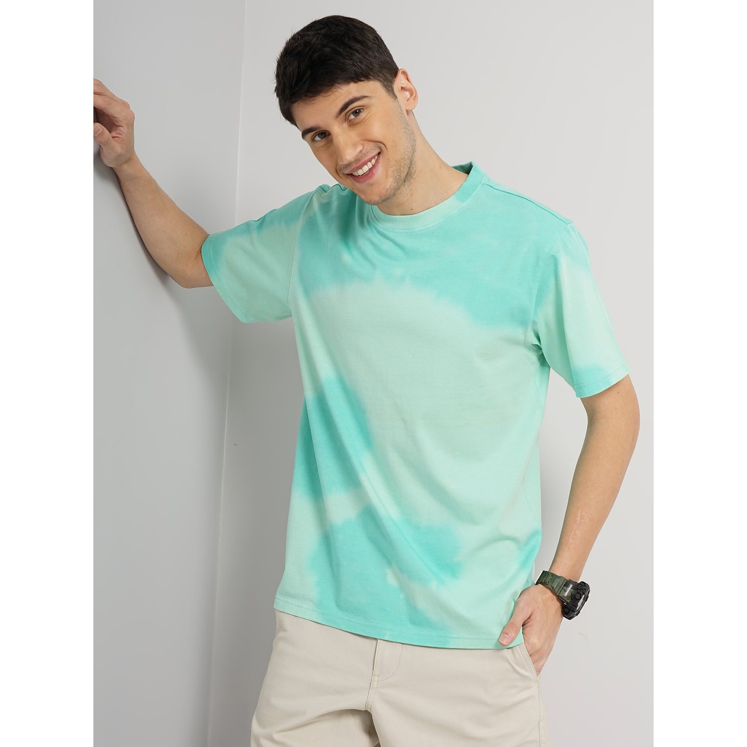 Men Green Round Neck Regular Fit Cotton All Over Print T-Shirt (GENGAMEIN)
