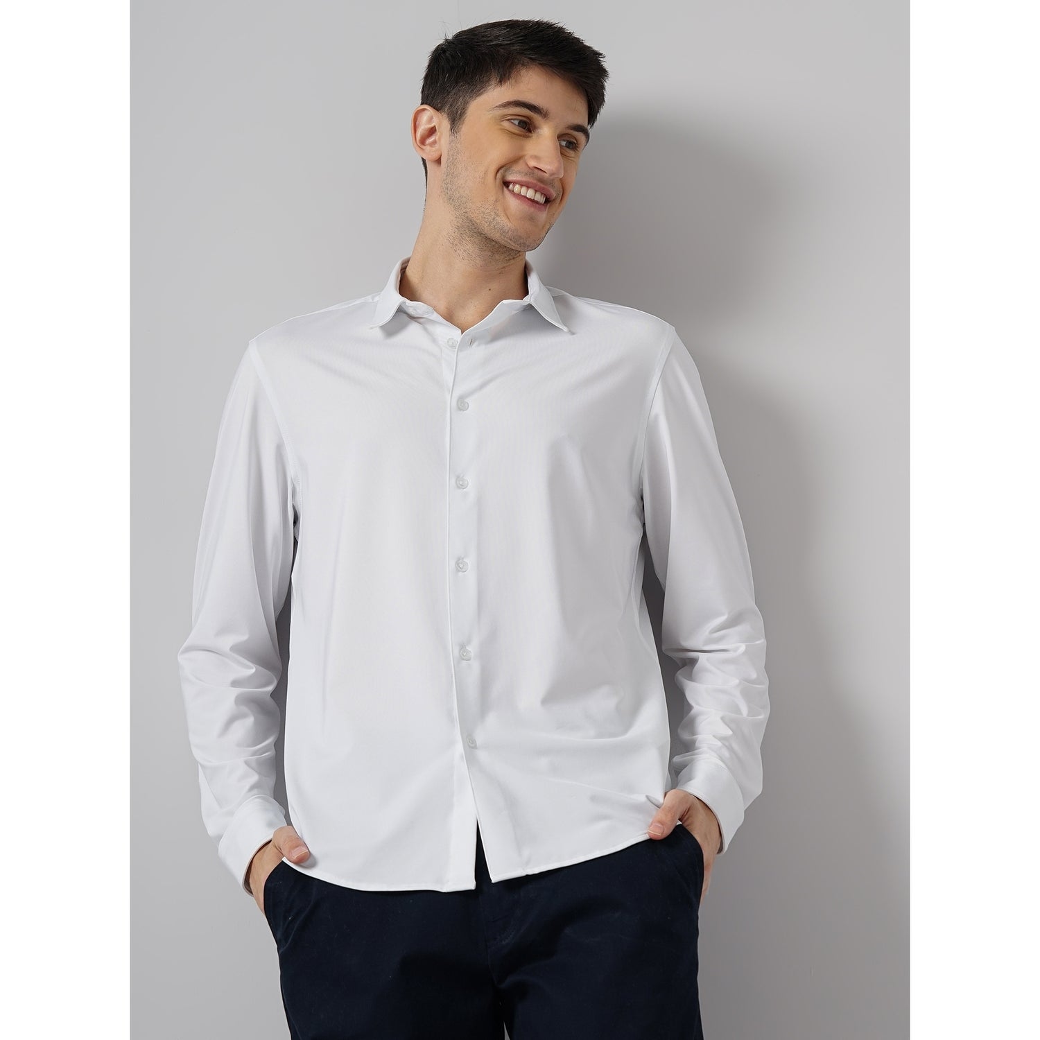 Men White Spread Collar Solid Regular Fit Polyester Knit Casual Shirt (GASTRETCHO)