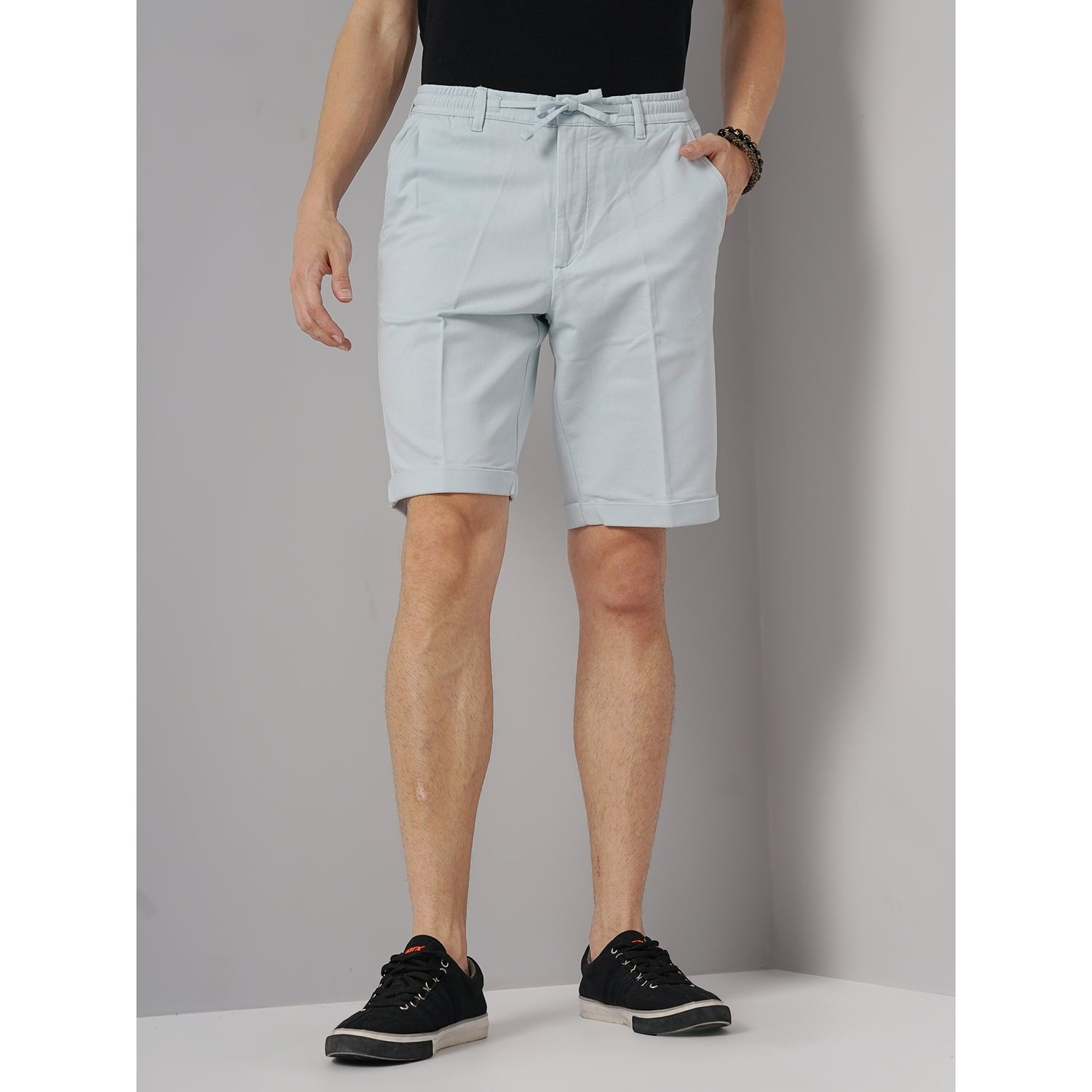 Men Blue Solid Loose Fit Cotton Cargo Casual Shorts (GOBELLOBM)