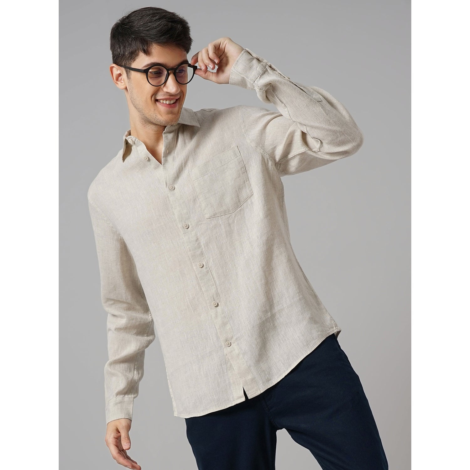 Men Off White Spread Collar Solid Regular Fit Linen Casual Shirt (GATALINO)