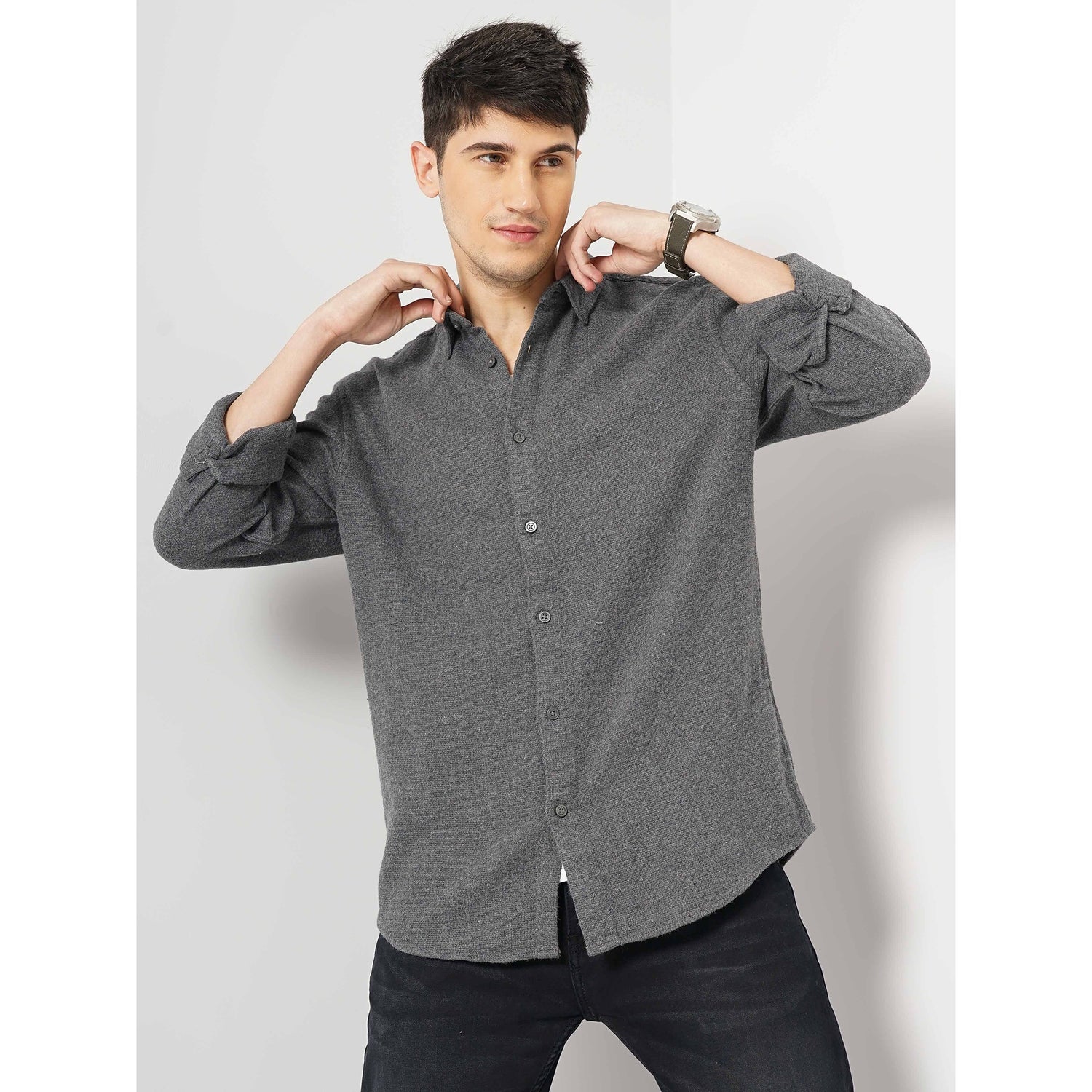 Men Grey Spread Collar Solid Regular Fit Cotton Casual Shirt (GACHINE)