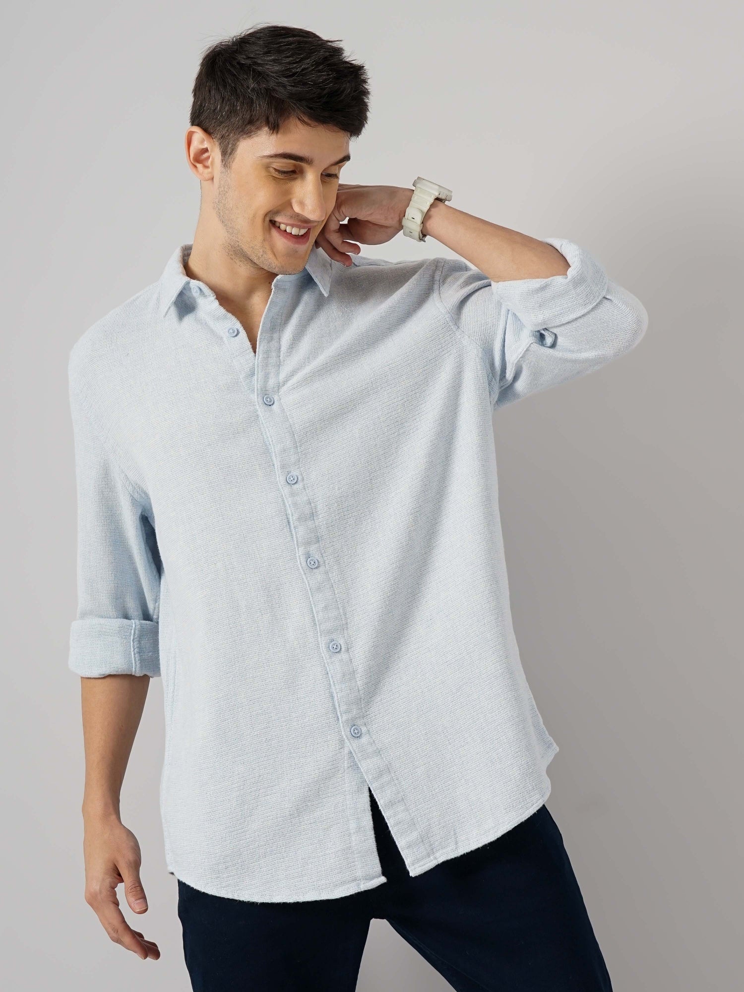 Men Blue Spread Collar Solid Regular Fit Cotton Casual Shirt (GACHINE)