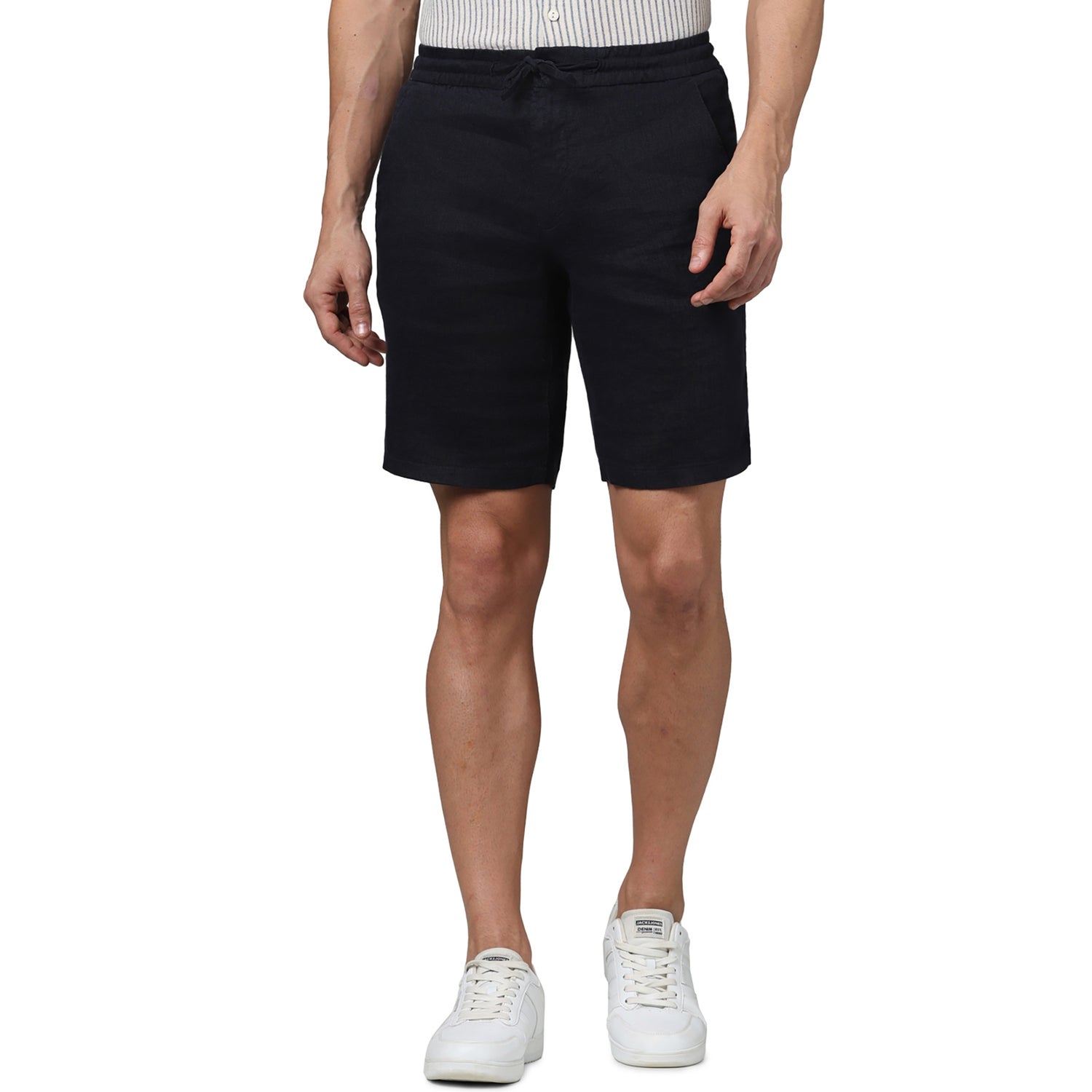 Men's Navy Blue Solid Slim Fit Linen Casual Shorts (DOLINUSBM)