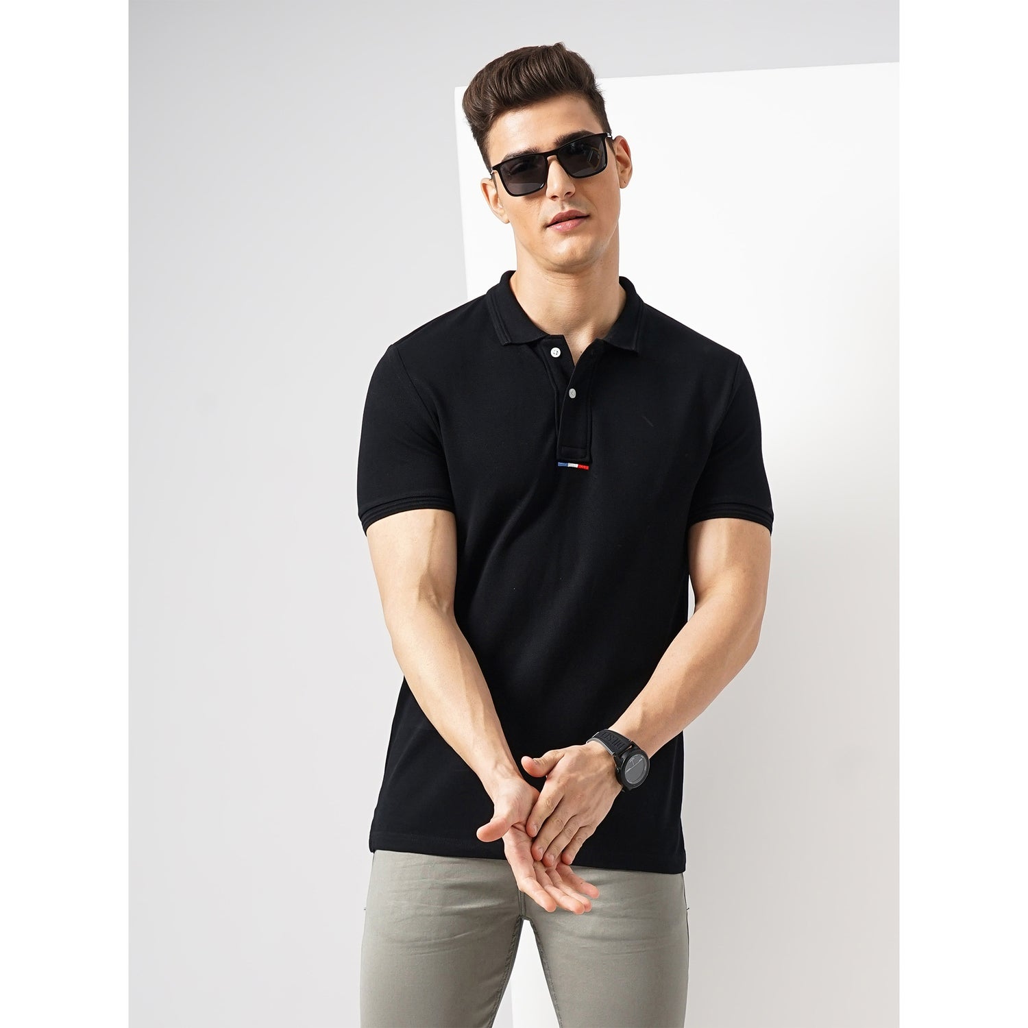 Men Black Polo Collar Solid Regular Fit Cotton Basic Polo Tshirts (TEONEPLIN)