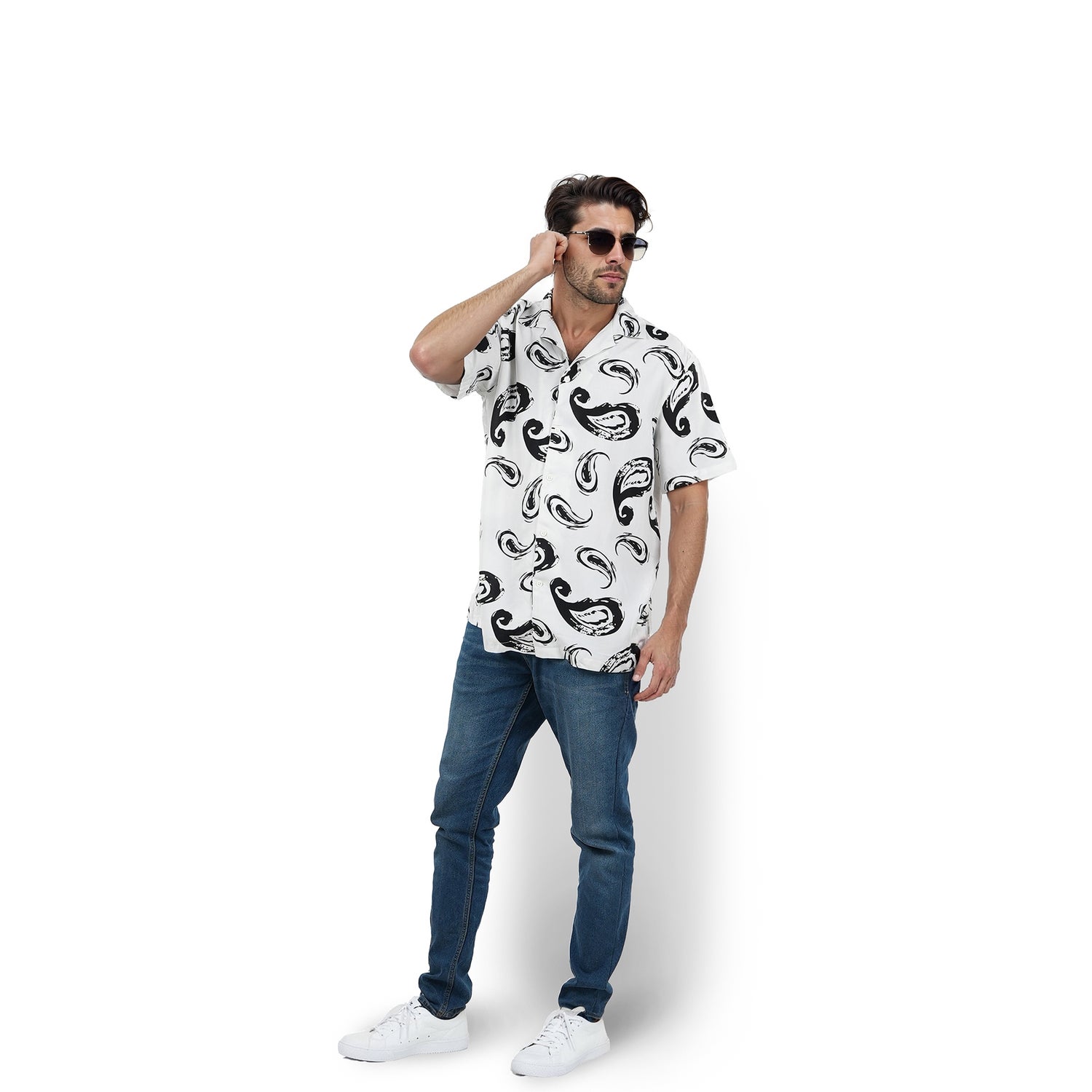 Men Off White Cuban Collar Printed Regular Fit Viscose Rayon Soft Touch Shirt (JAVISLPPAIS1)