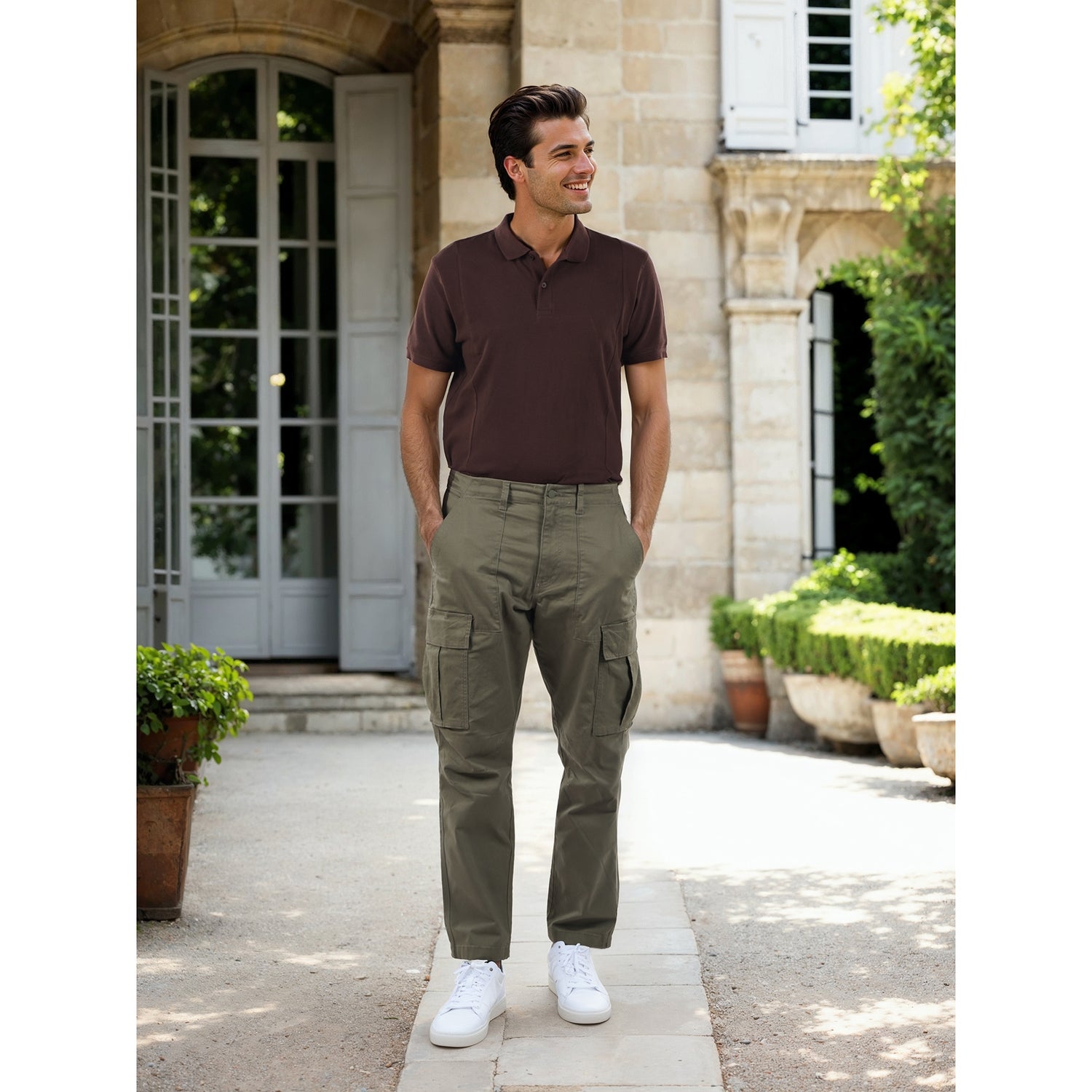 Men Green Solid Straight Fit Cotton Cargo Trousers (JOPIERRE)