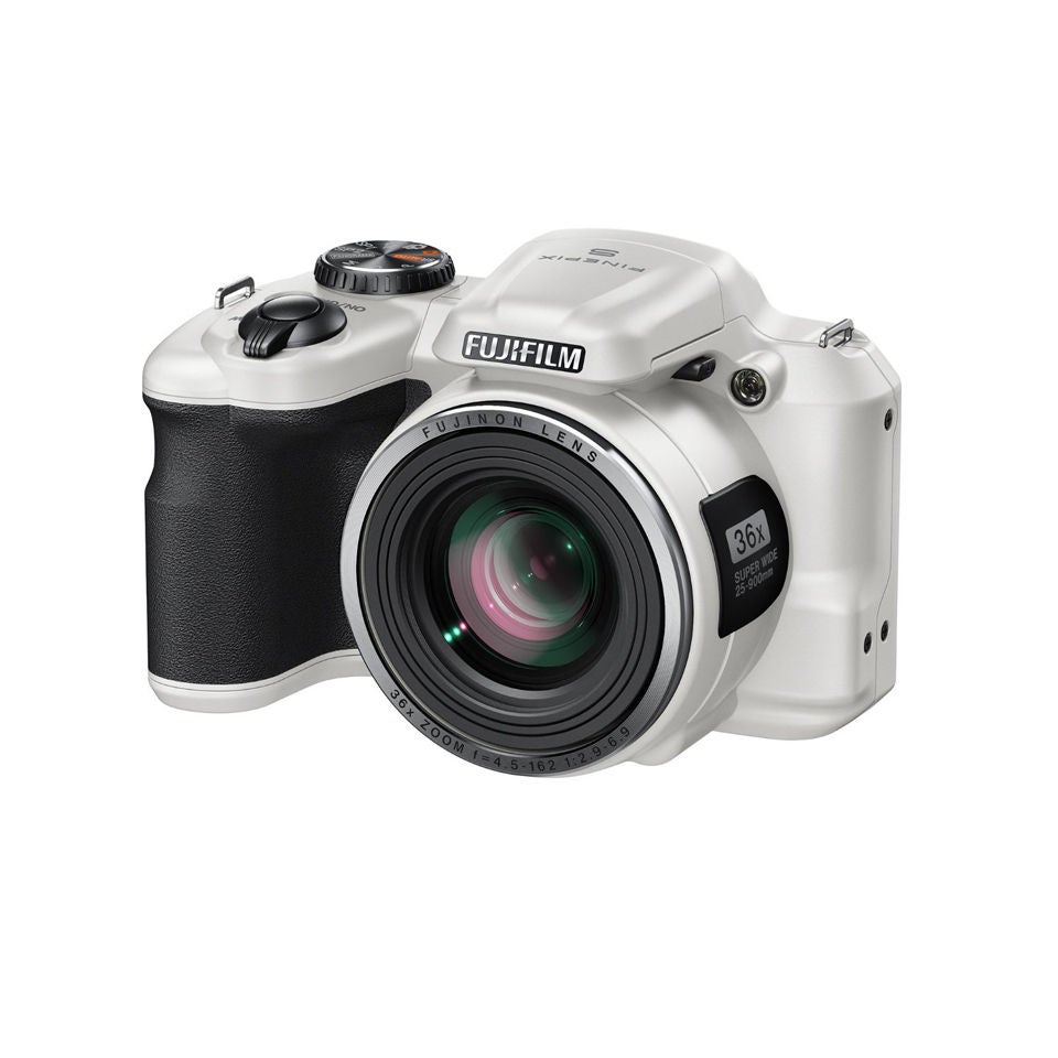 Andere plaatsen reputatie klein Fujifilm FinePix S8600 Bridge Camera (16MP, 36x Optical Zoom, 3 Inch LCD) -  White - IWOOT US