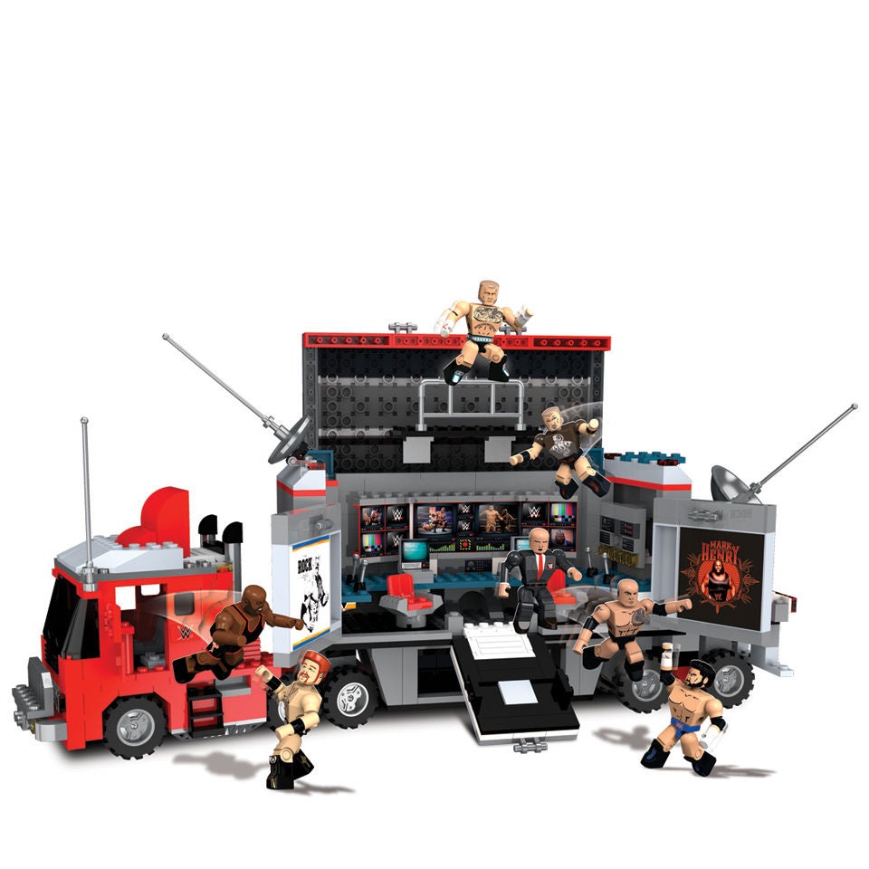WWE Smackdown Hauler CM Punk The Rock Mark Henry and Security