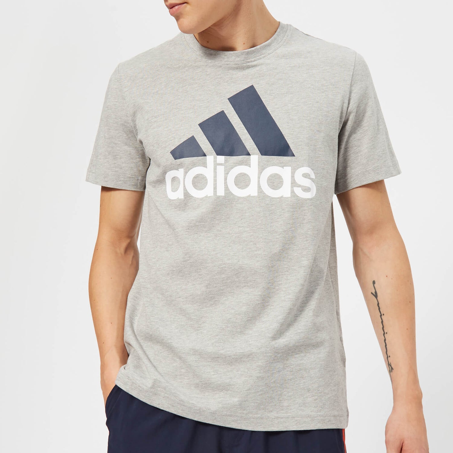 T-Shirt Homme Essential Big Logo adidas -Gris Chiné Mens Clothing
