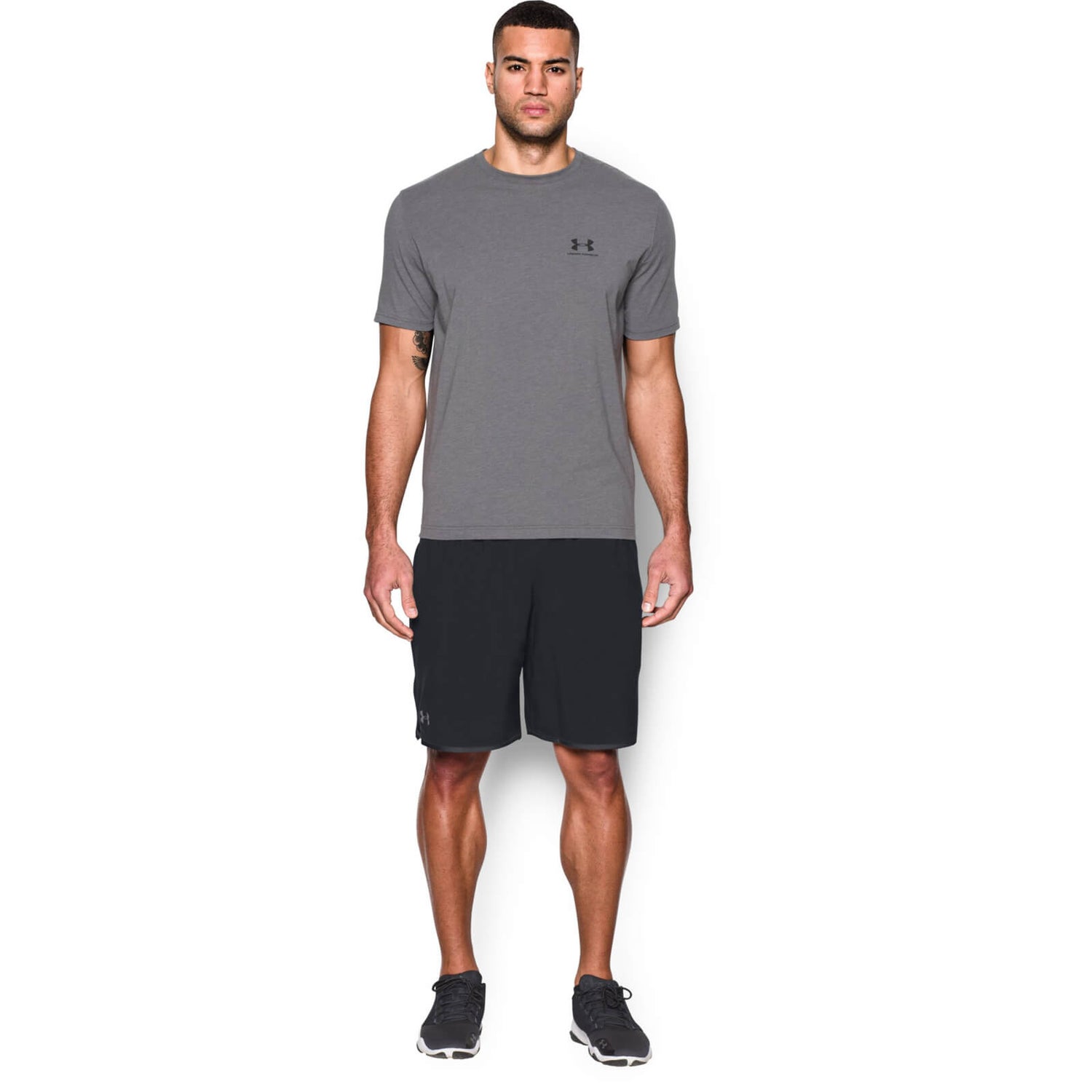 Under Armour Men s Qualifier 9 Inch Woven Shorts Black