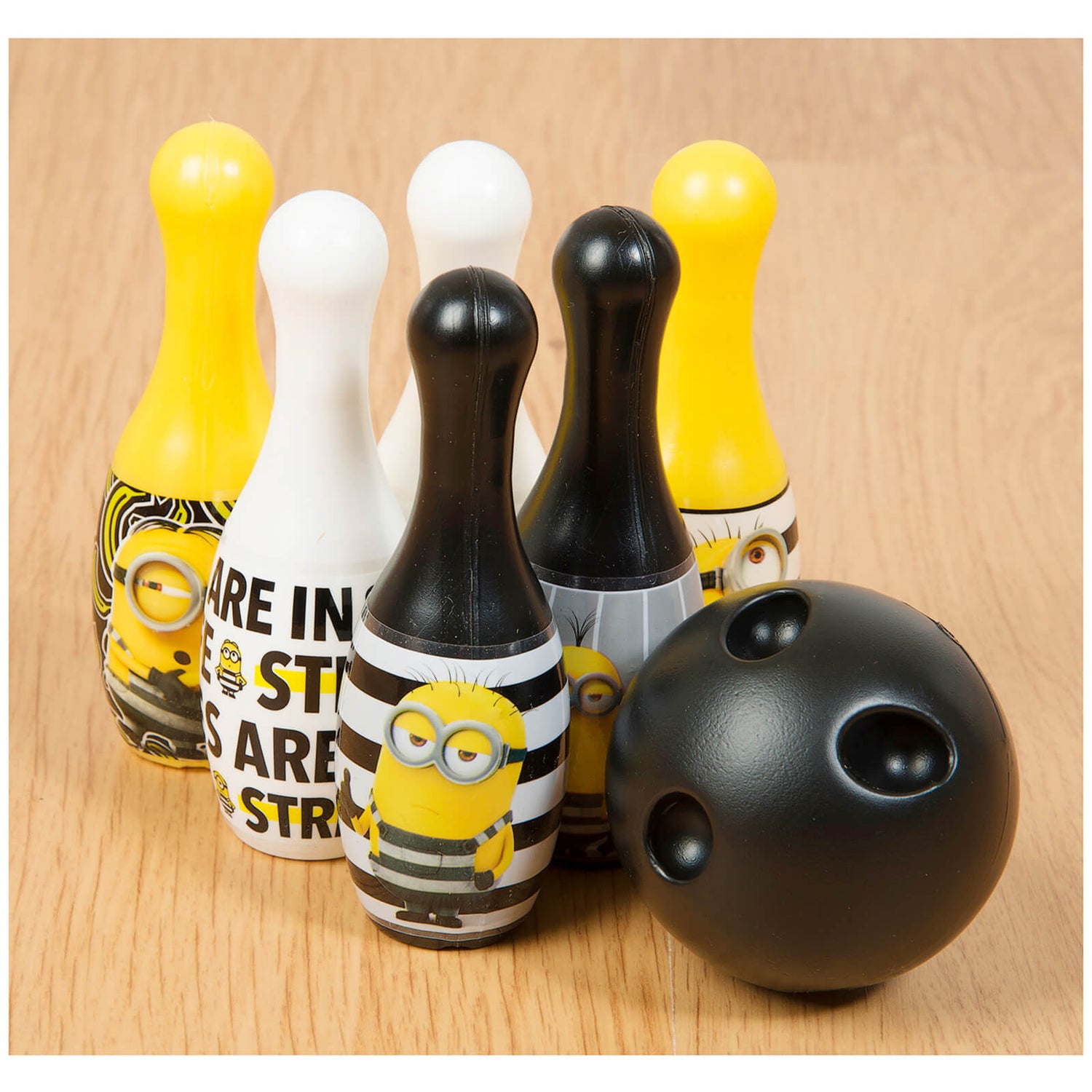 Minions bowling set clearance