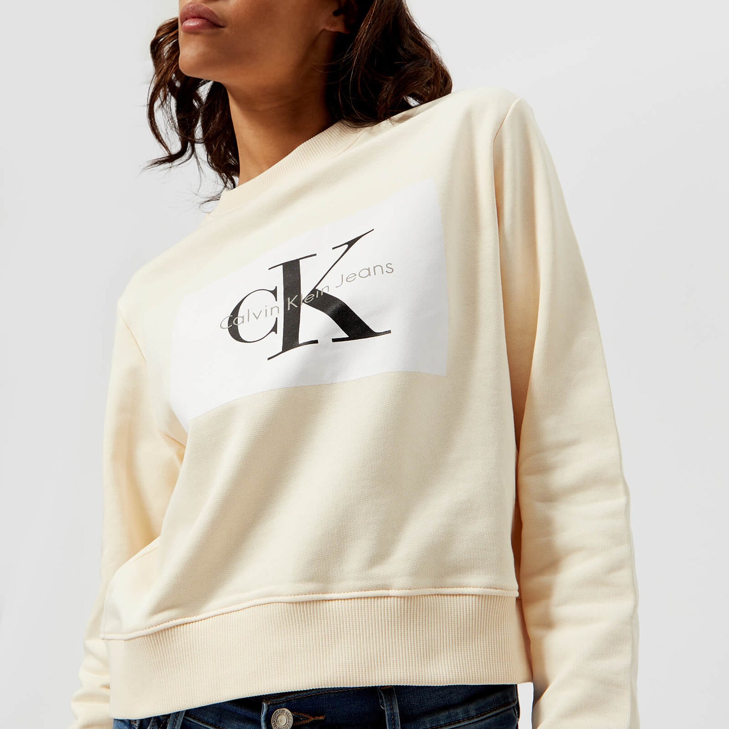 Klein Women's CK True Icon Sweatshirt - Pearled Ivory