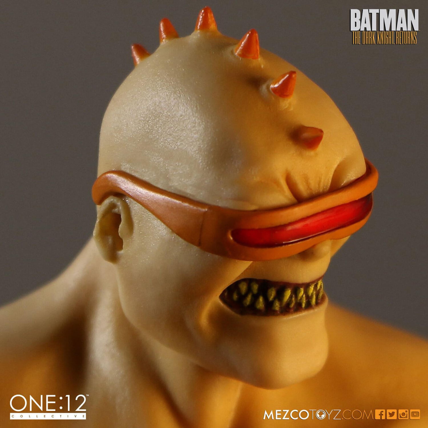Mezco One:12 Collective Presents Mutant Leader Merchandise - Zavvi UK
