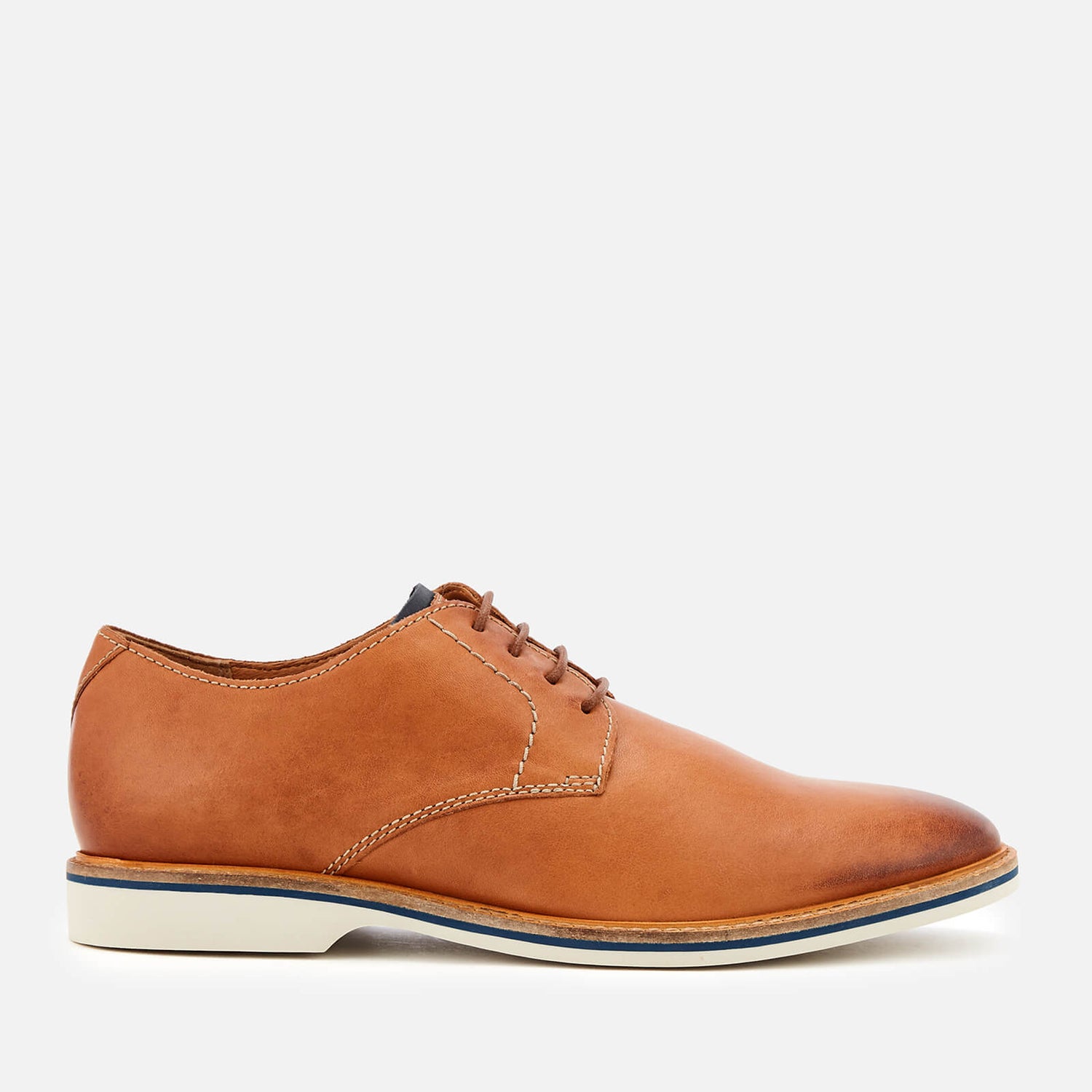 clarks atticus tan