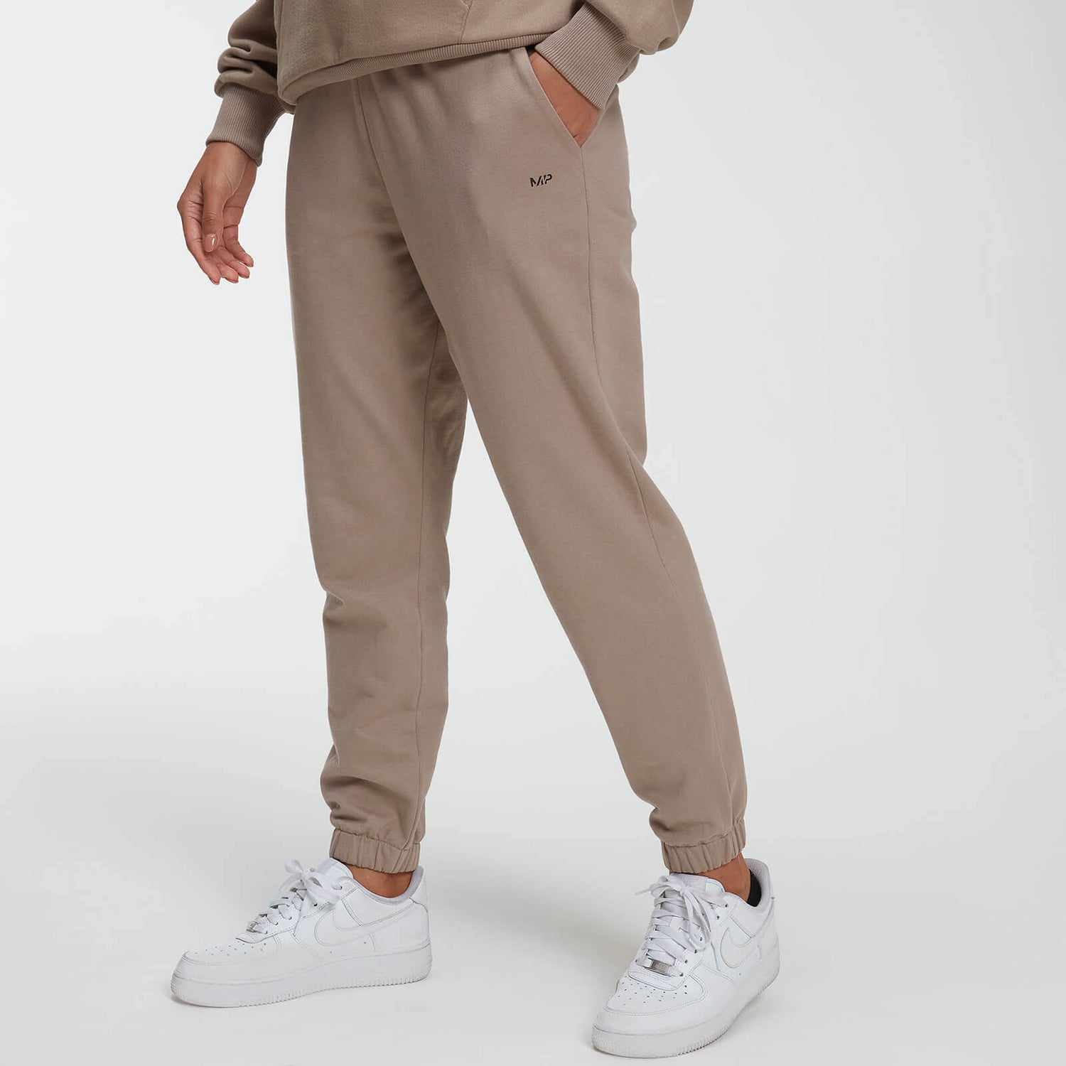 born primitive rest day joggers