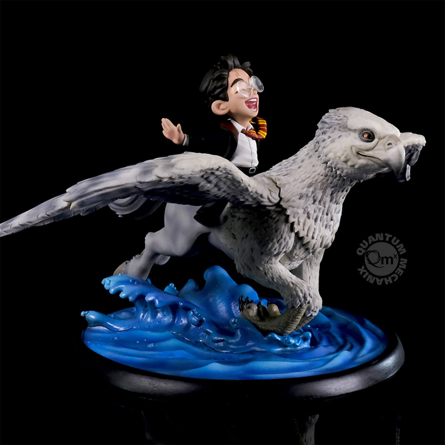 Harry and Buckbeak Q-Fig MAX Diorama Merchandise Zavvi UK