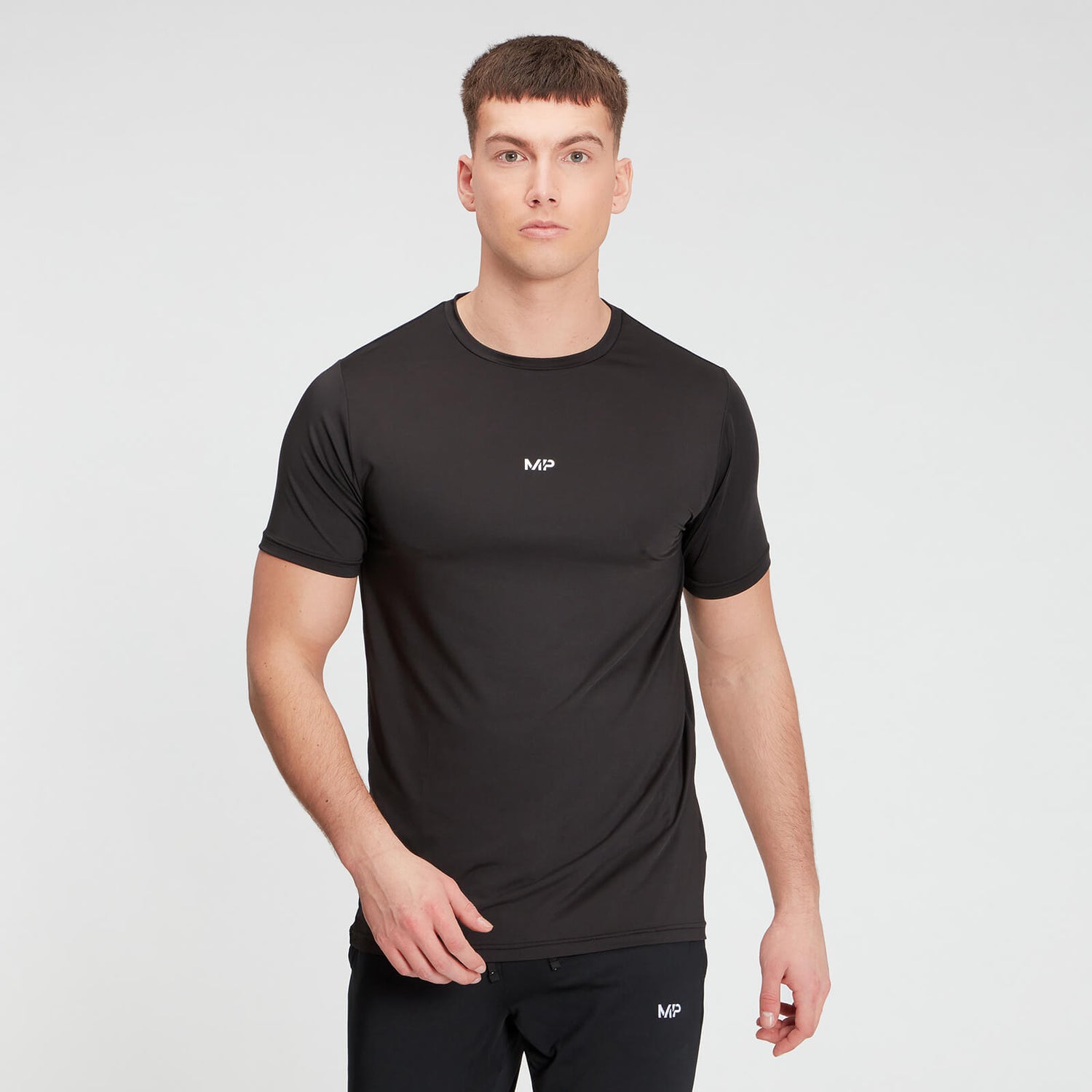 Men's Graphic Training T-Shirt | Black | MYPROTEIN™