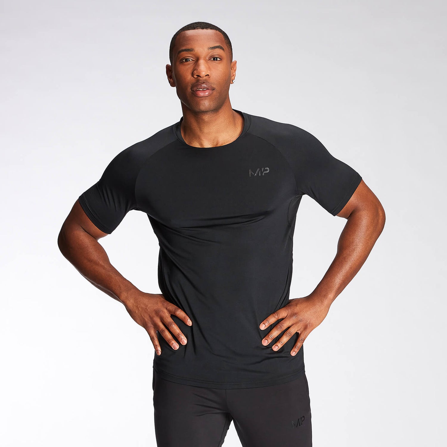 Men's Agility Short Sleeve T-Shirt | Black | MYPROTEIN™
