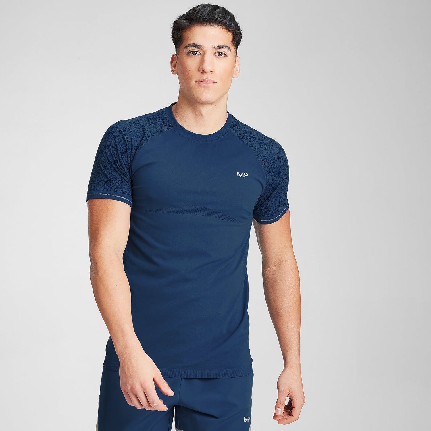 Men's Velocity Short Sleeve T-Shirt | Dark Blue | MYPROTEIN™