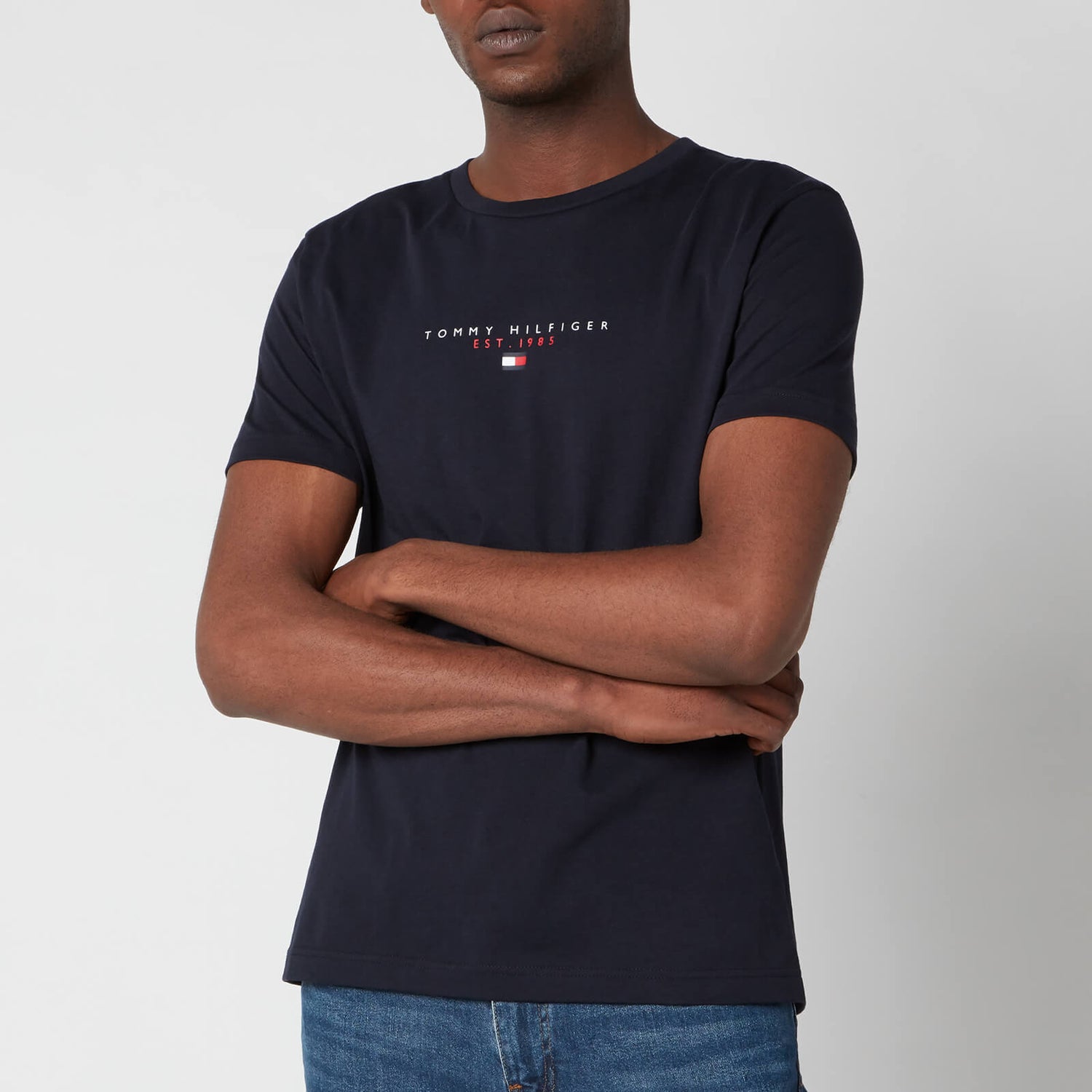 Tommy Hilfiger Men's Essential Chest Logo T-Shirt - Desert Sky | TheHut.com