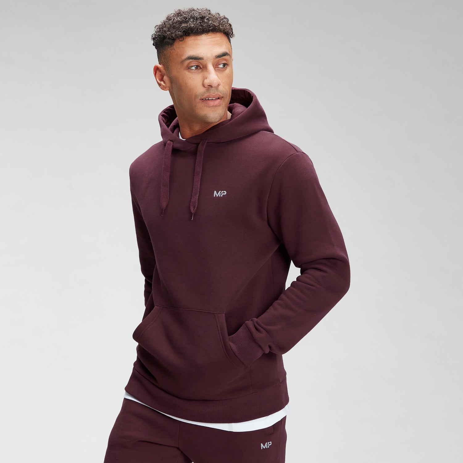 MP Men's Rest Day Hoodie - Port | MYPROTEIN™