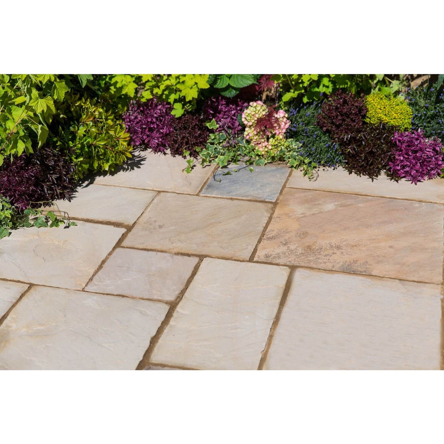 Stylish Stone Natural Sandstone 10.2sq m Eastern Sand Homebase